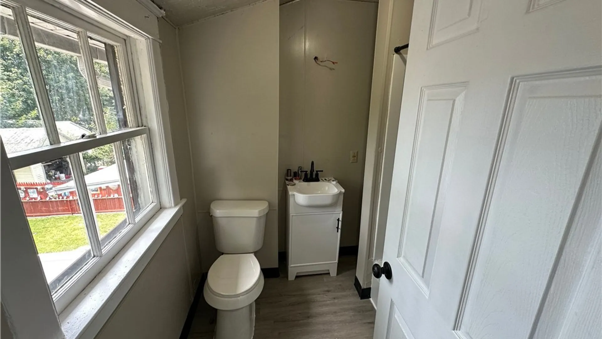 Property at 2247 Cleveland Avenue, Niagara Falls, NY 14305 19