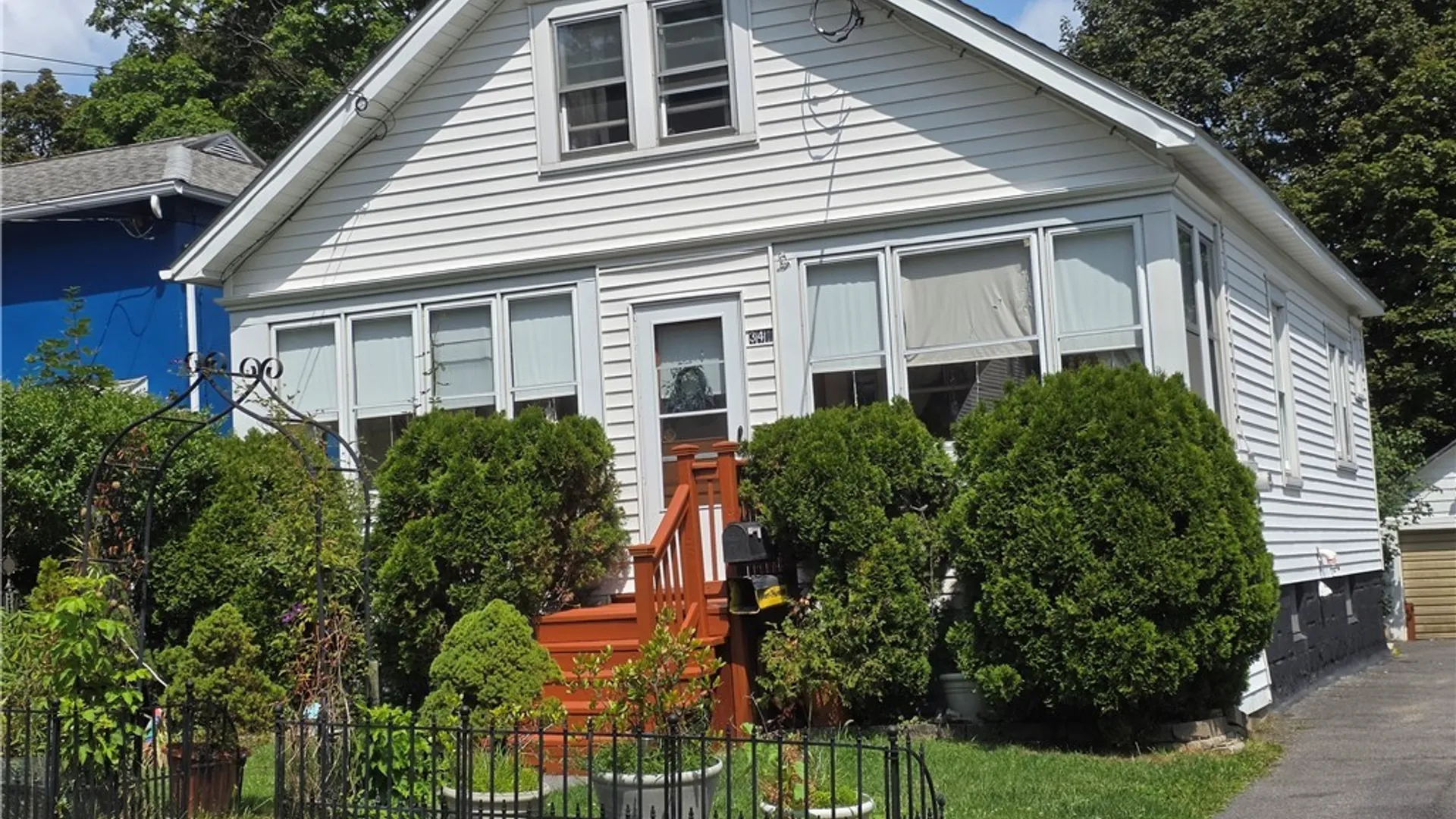 Property at 341 Cloveridge Drive, Syracuse, NY 13206 2
