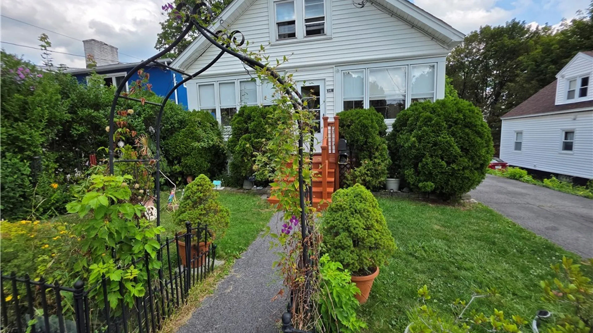 Property at 341 Cloveridge Drive, Syracuse, NY 13206 27