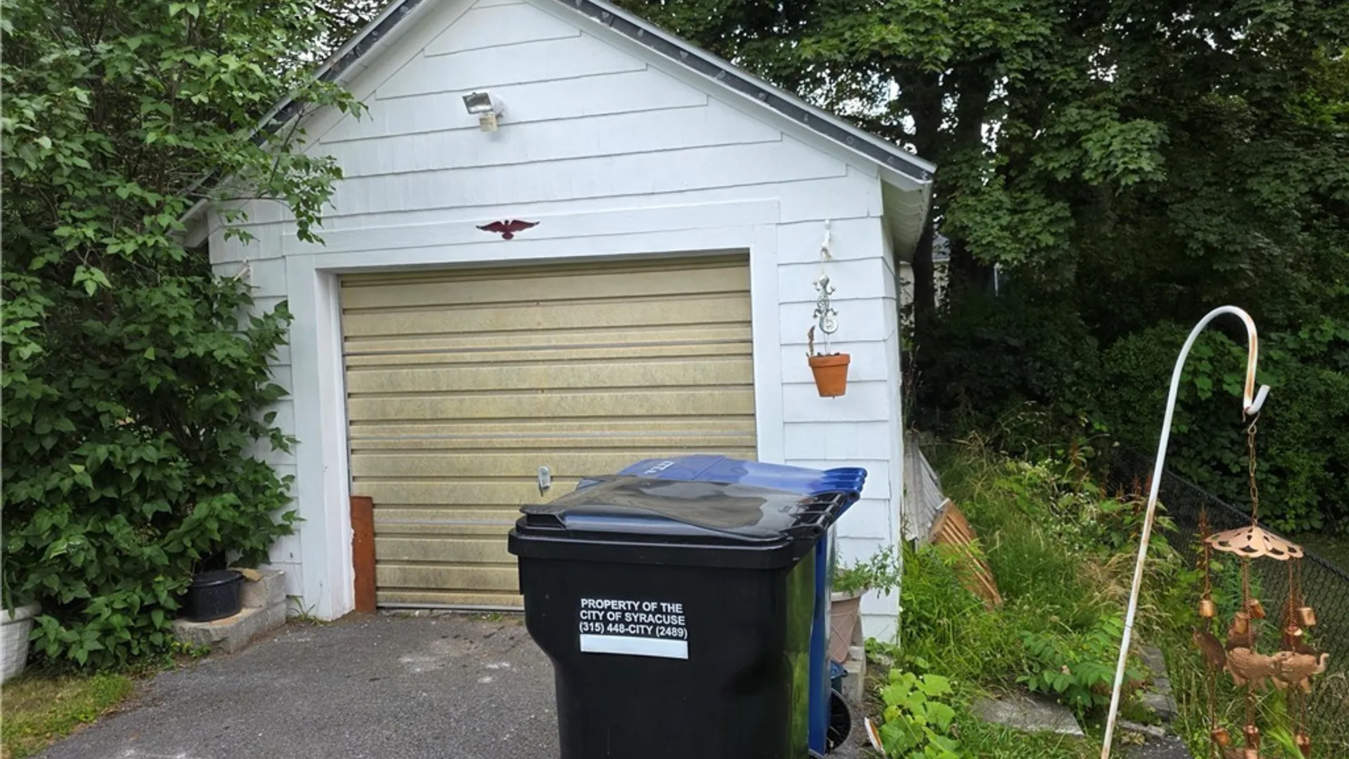 Property at 341 Cloveridge Drive, Syracuse, NY 13206 34