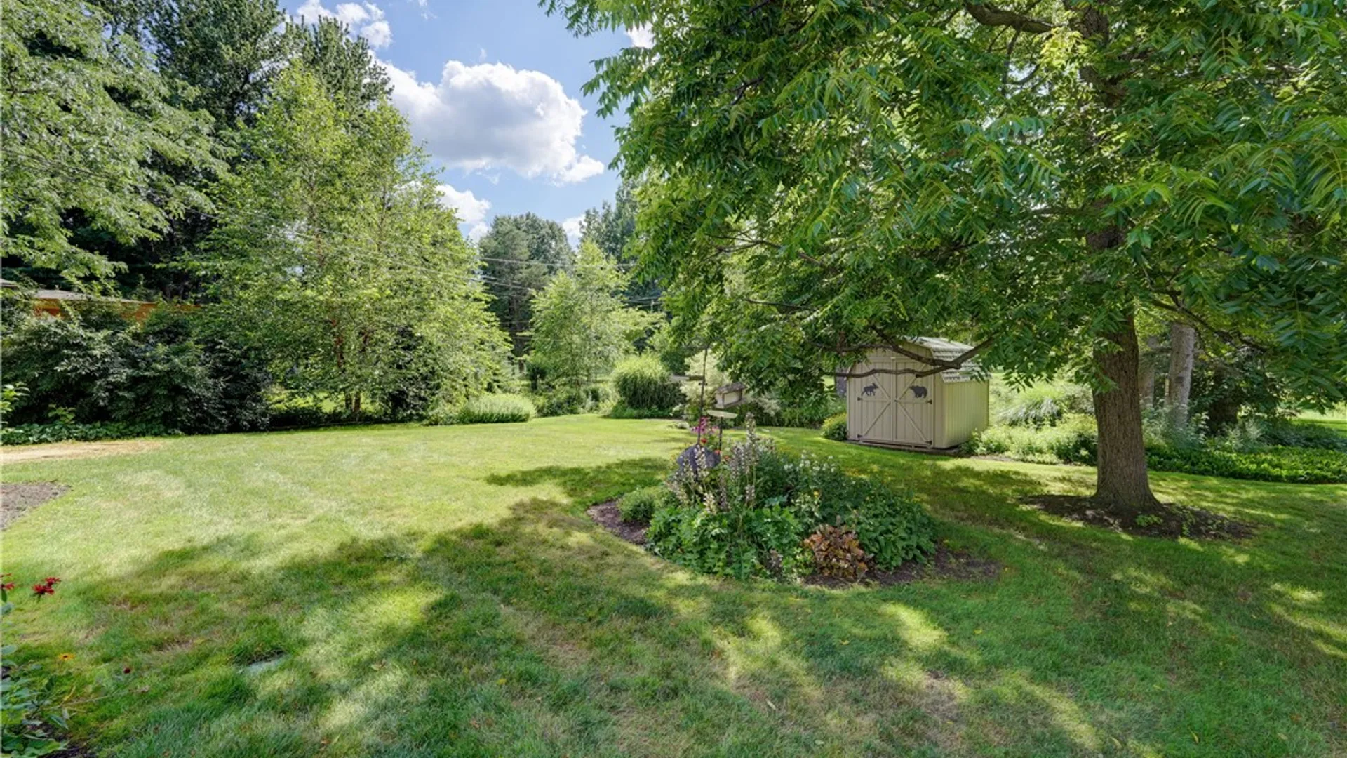 Property at 132 Ridgemont Drive, Greece, NY 14626 46