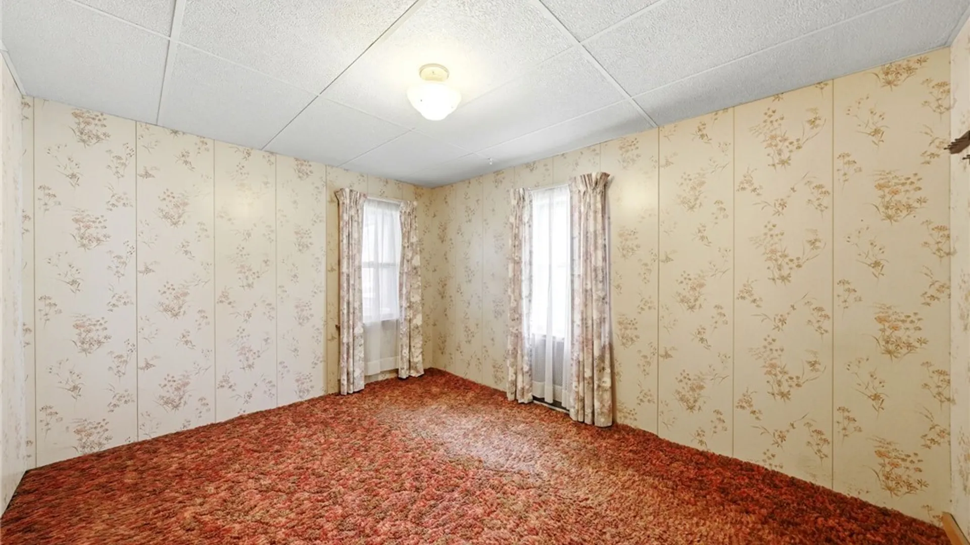 Property at 328 Walnut Street, Lockport City, NY 14094 25