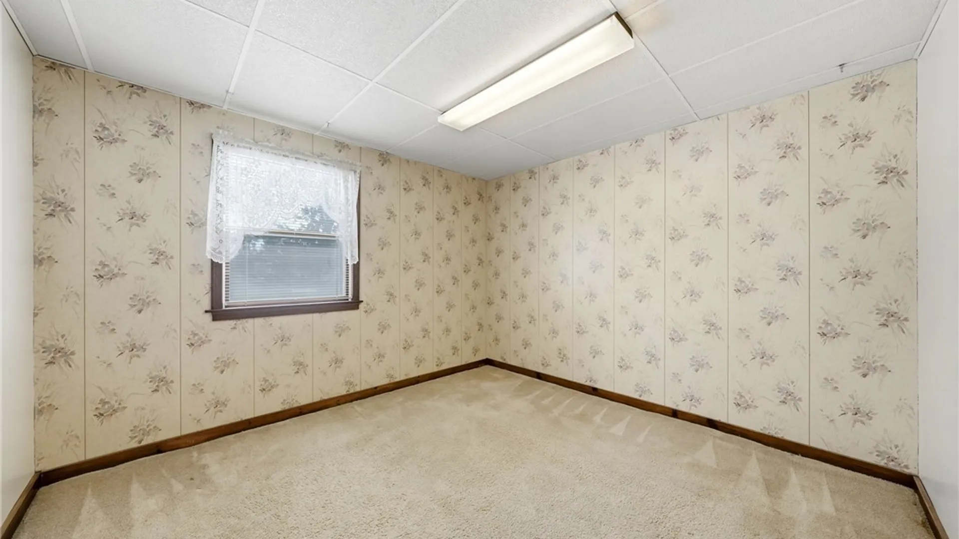 Property at 328 Walnut Street, Lockport City, NY 14094 33