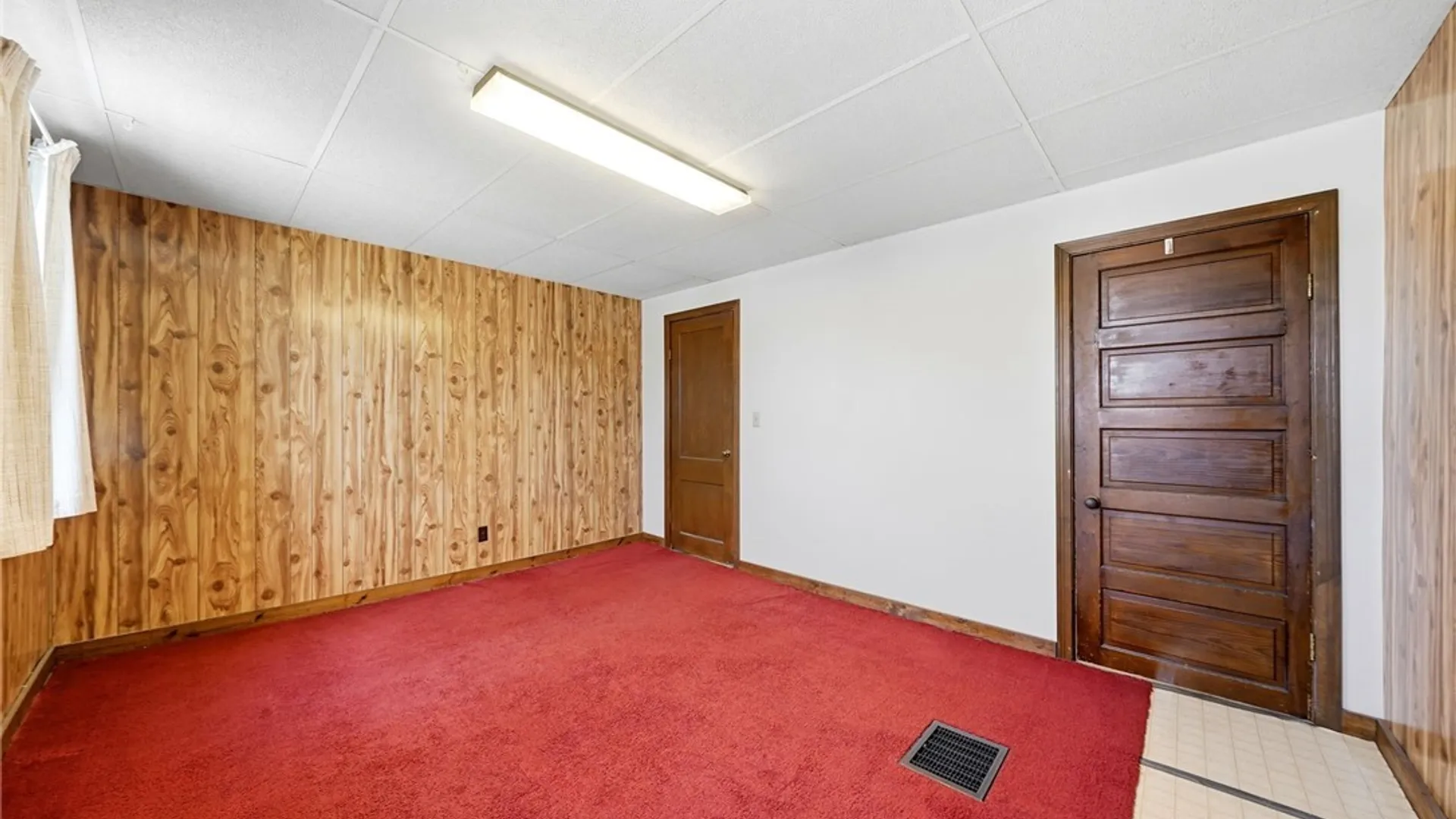 Property at 328 Walnut Street, Lockport City, NY 14094 29