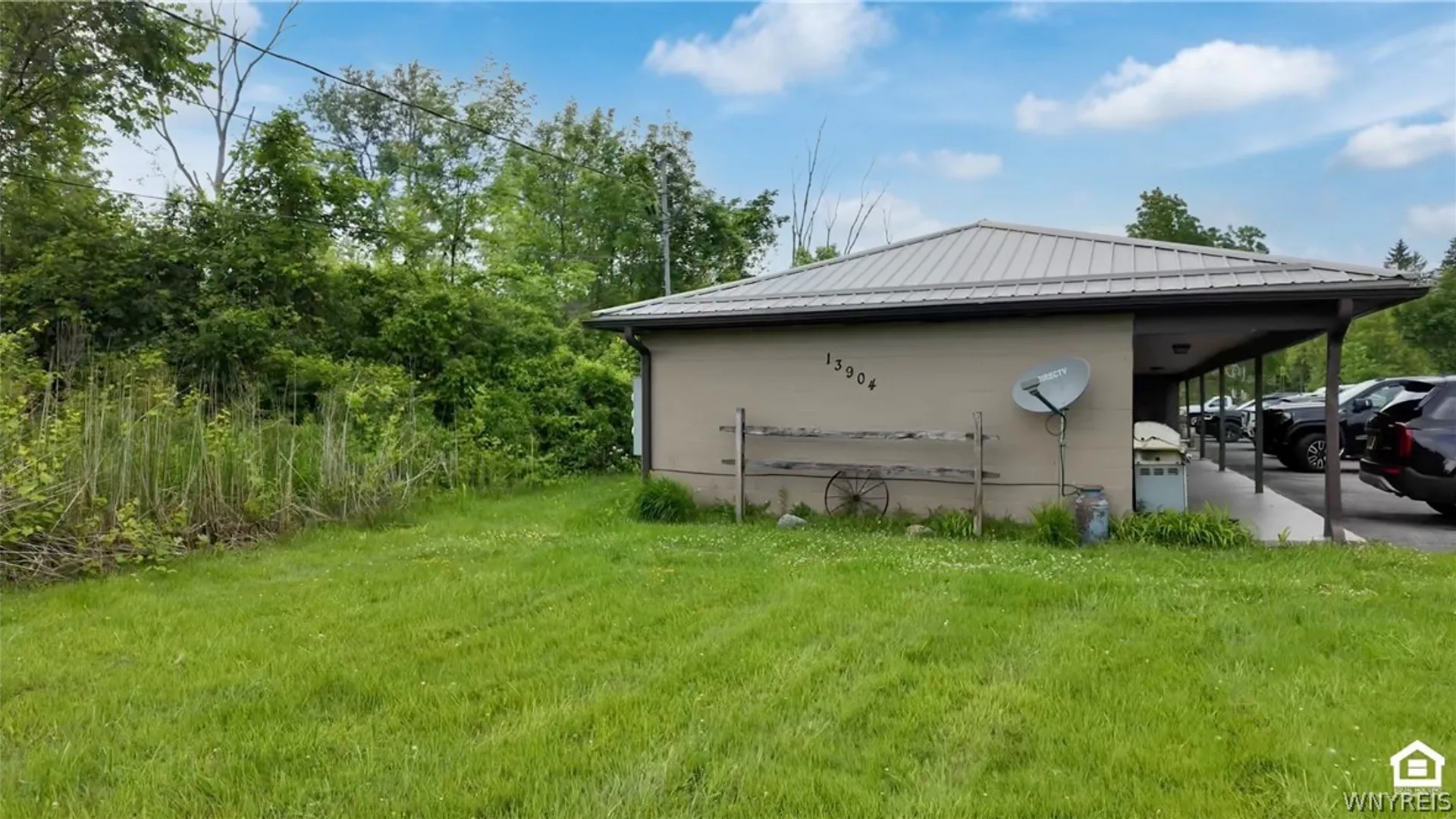Property at 13904 Broadway, Alden, NY 14004 2