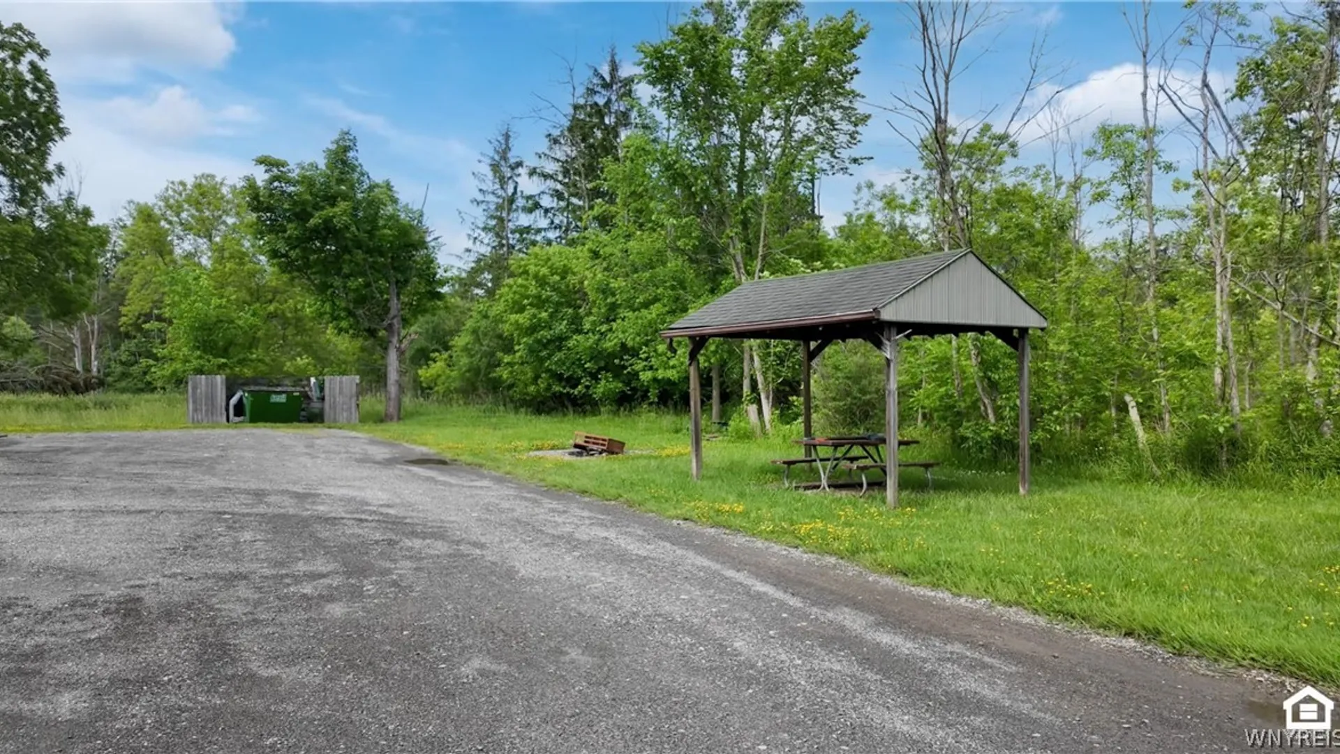 Property at 13904 Broadway, Alden, NY 14004 8