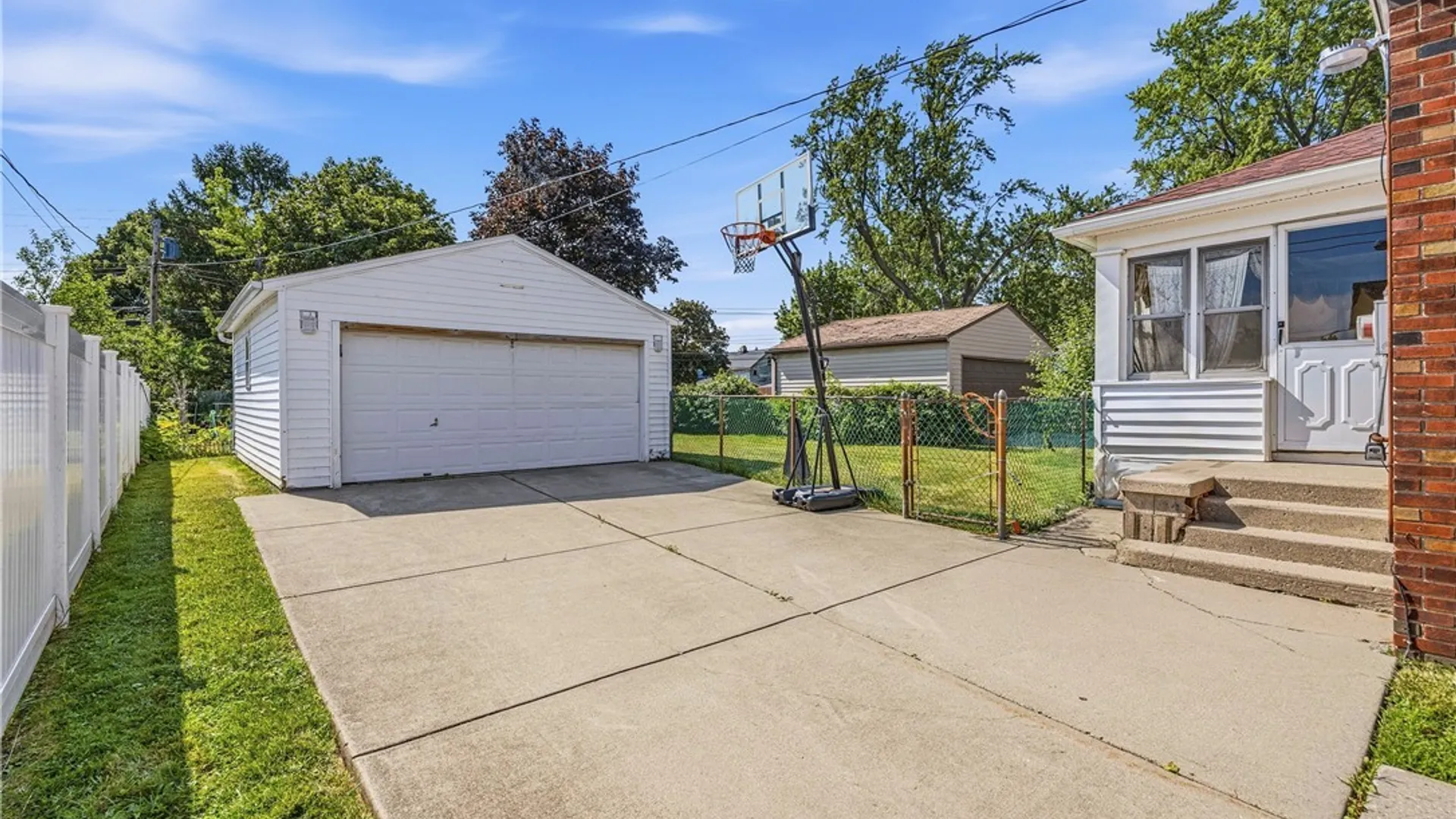 Property at 36 Godfrey Street, Buffalo, NY 14215 4