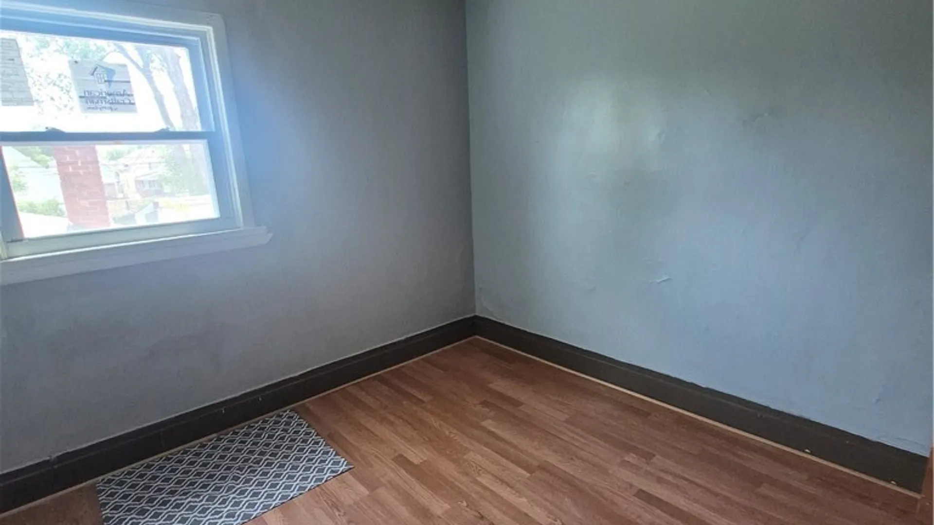 Property at 1133 E Delavan Avenue, Buffalo, NY 14215 5