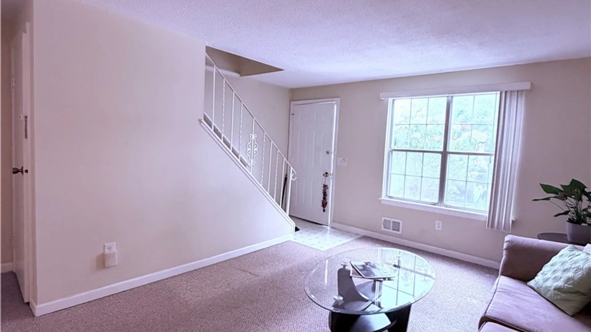 Property at 1078 E Mt Hope Avenue, Rochester, NY 14620 4