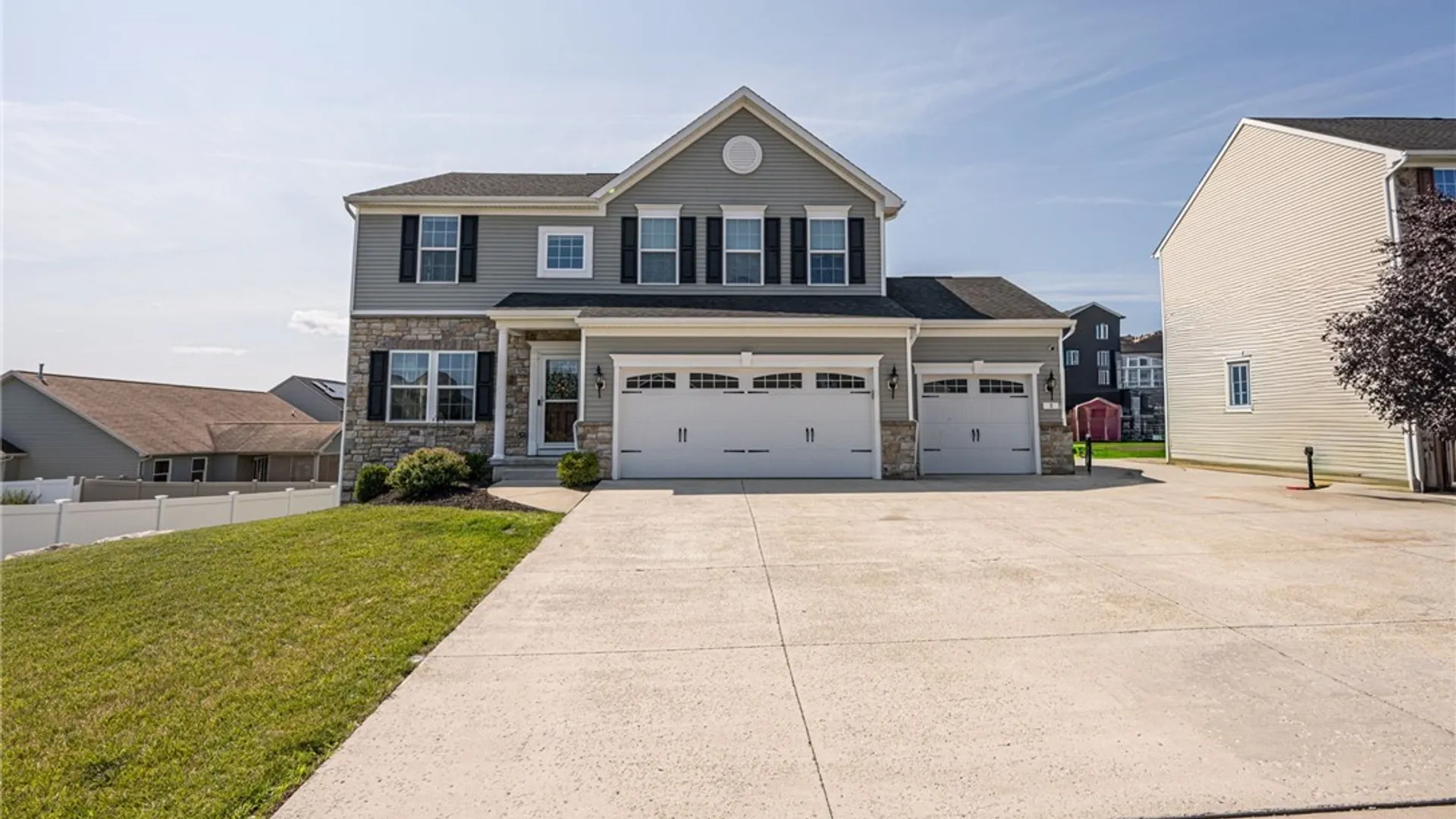 Property at 8 Adam Chris Drive, West Seneca, NY 14224 2
