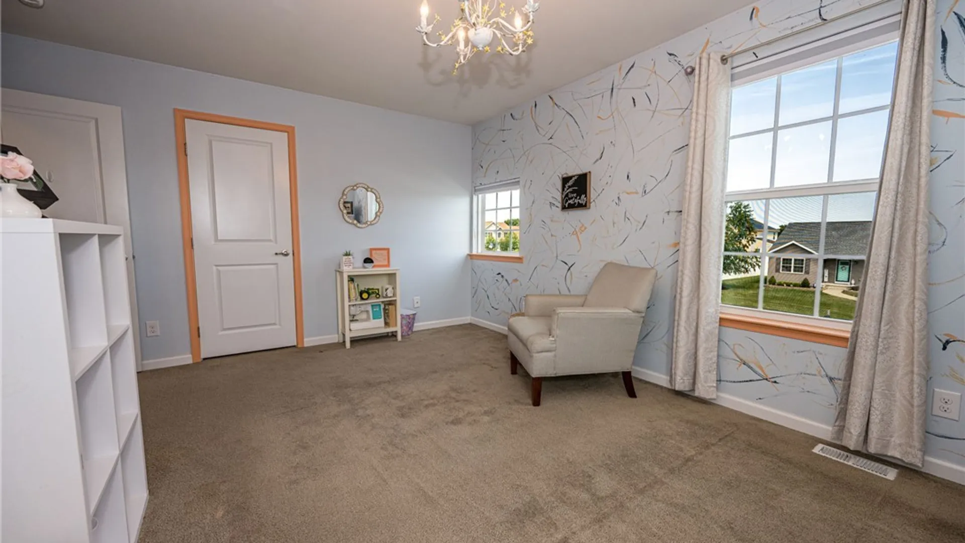 Property at 8 Adam Chris Drive, West Seneca, NY 14224 26