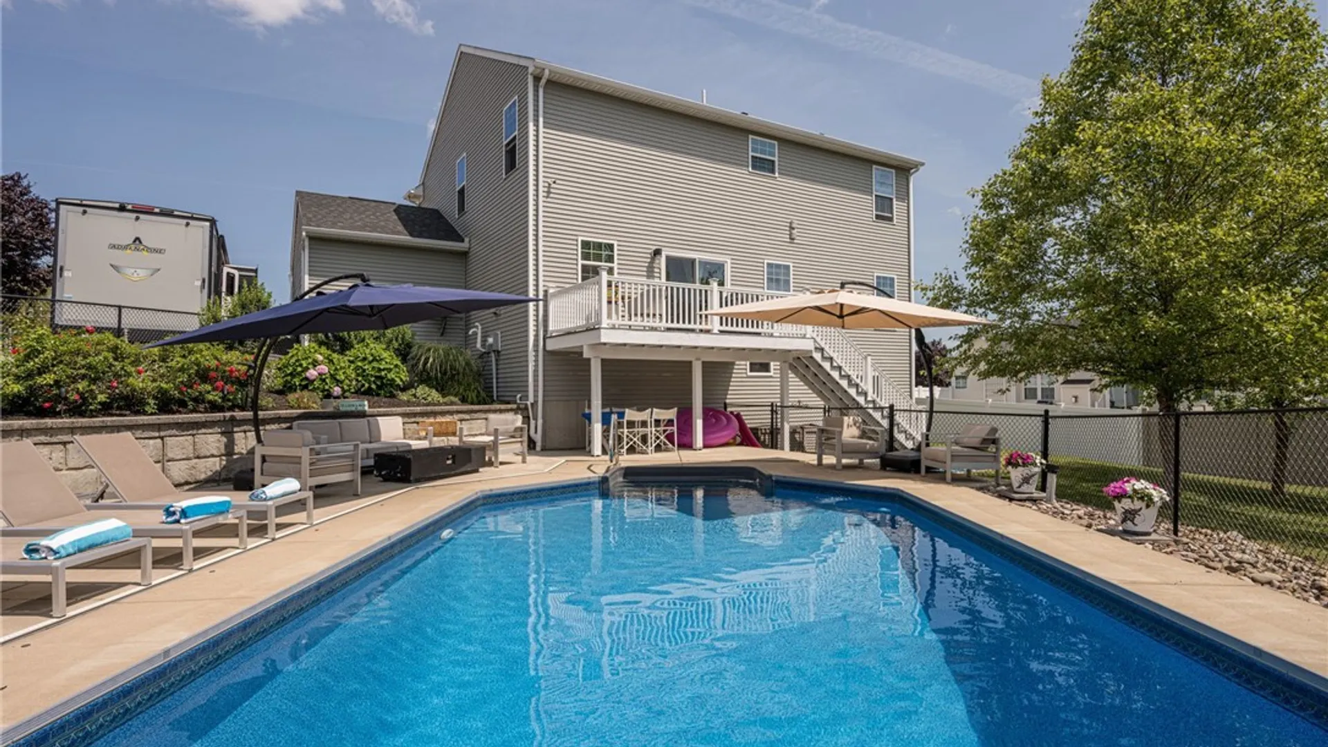 Property at 8 Adam Chris Drive, West Seneca, NY 14224 39