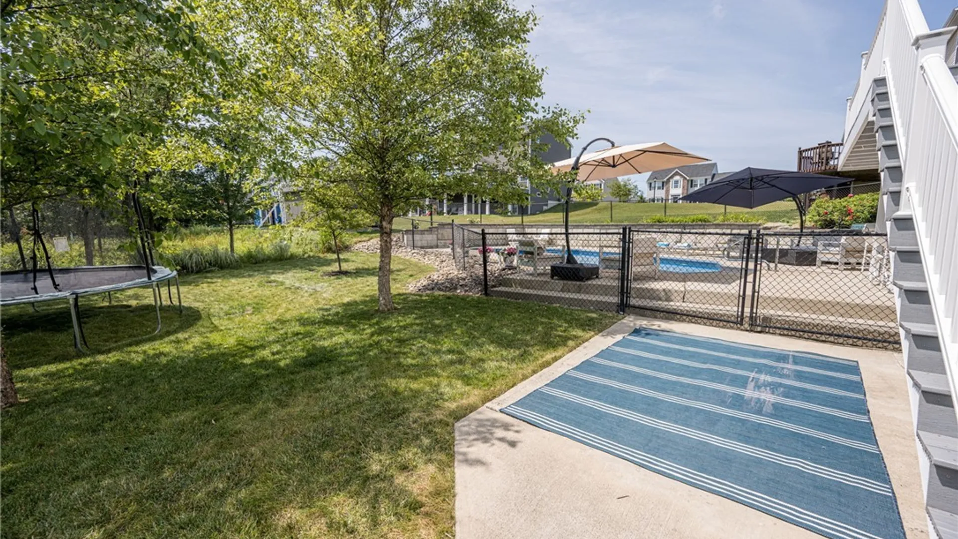 Property at 8 Adam Chris Drive, West Seneca, NY 14224 40