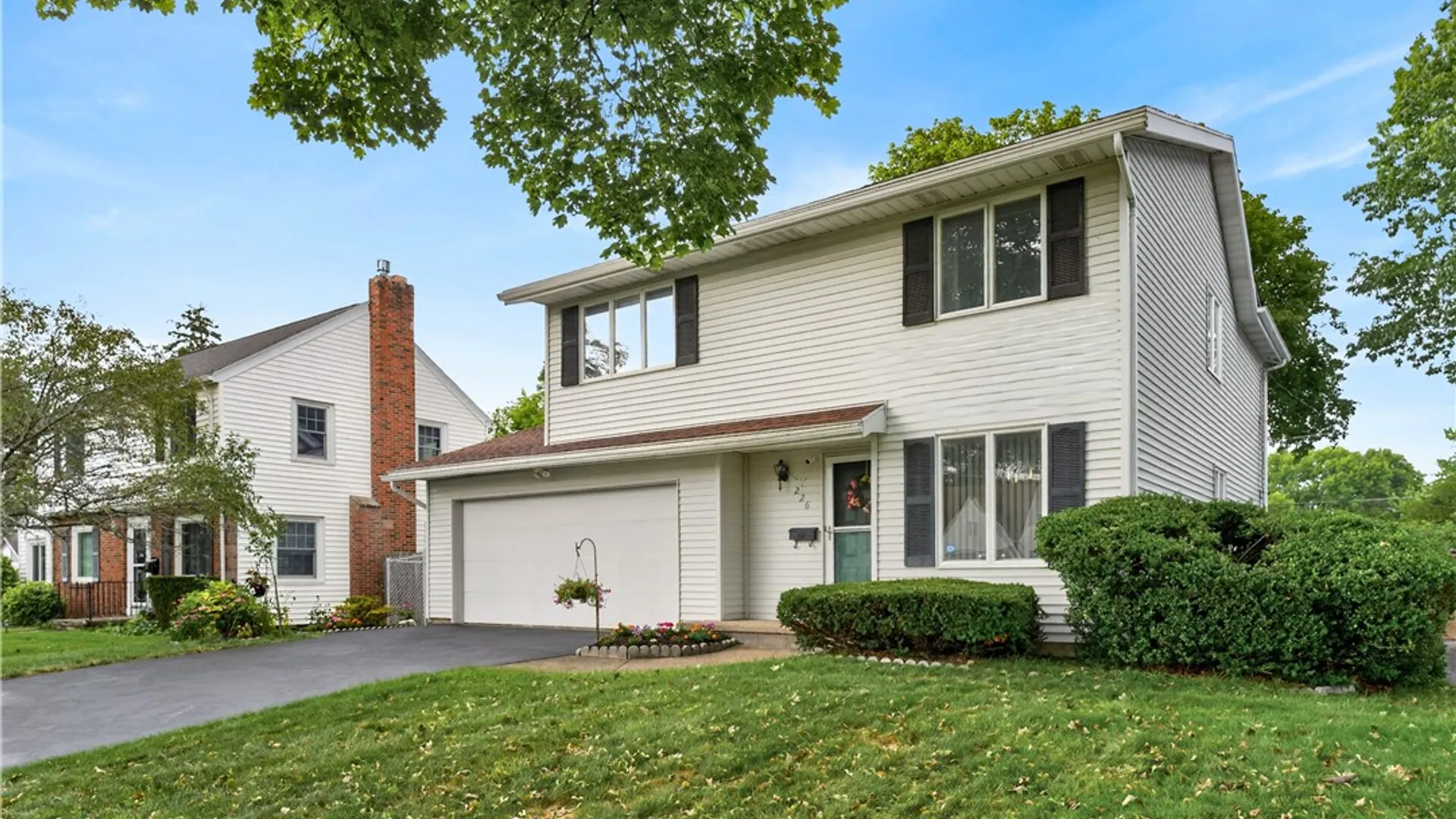 Property at 226 Somershire Drive, Irondequoit, NY 14617 2