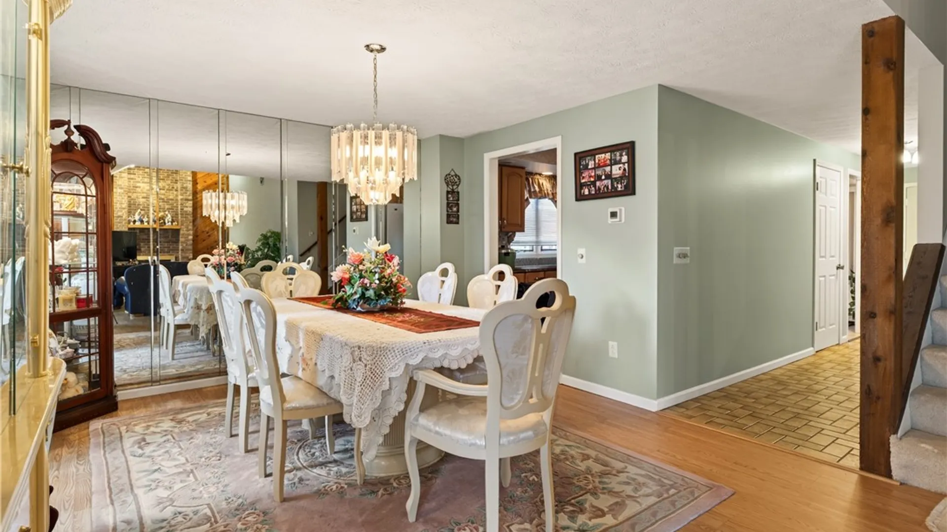 Property at 226 Somershire Drive, Irondequoit, NY 14617 8