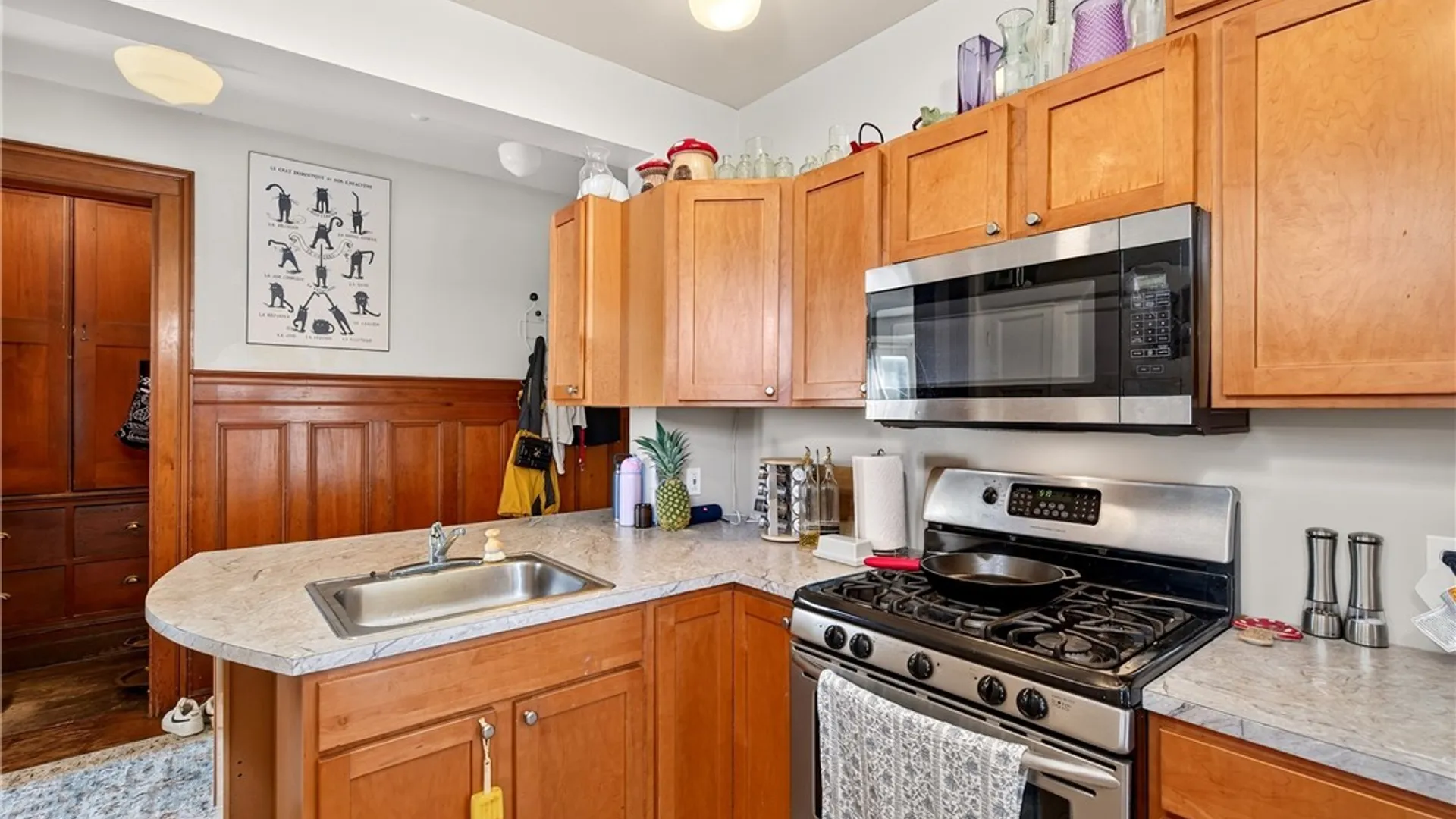 Property at 46 Norwood Avenue, Buffalo, NY 14222 23