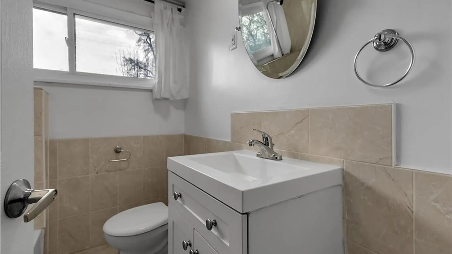 Property at 228 Highgate Avenue, Buffalo, NY 14215 20