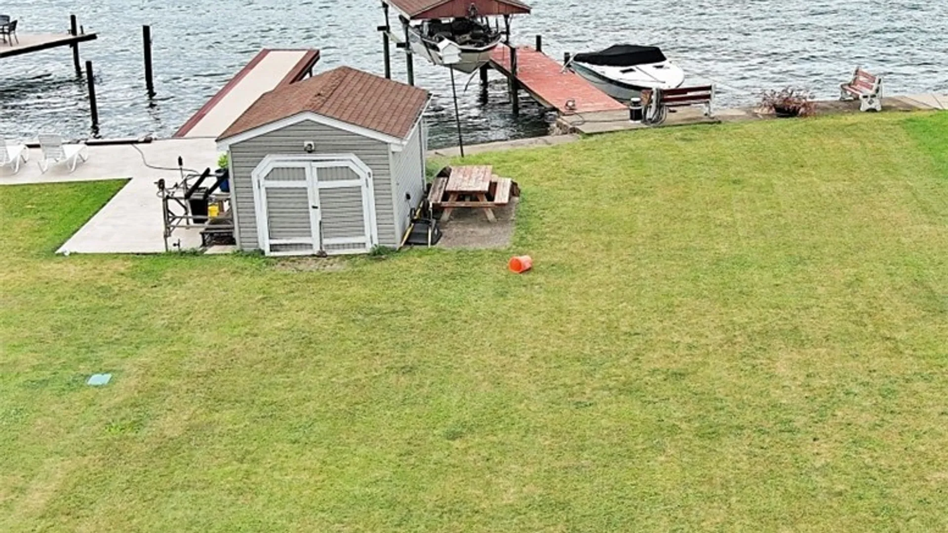 Property at 8641 Rivershore Drive, Niagara Falls, NY 14304 9