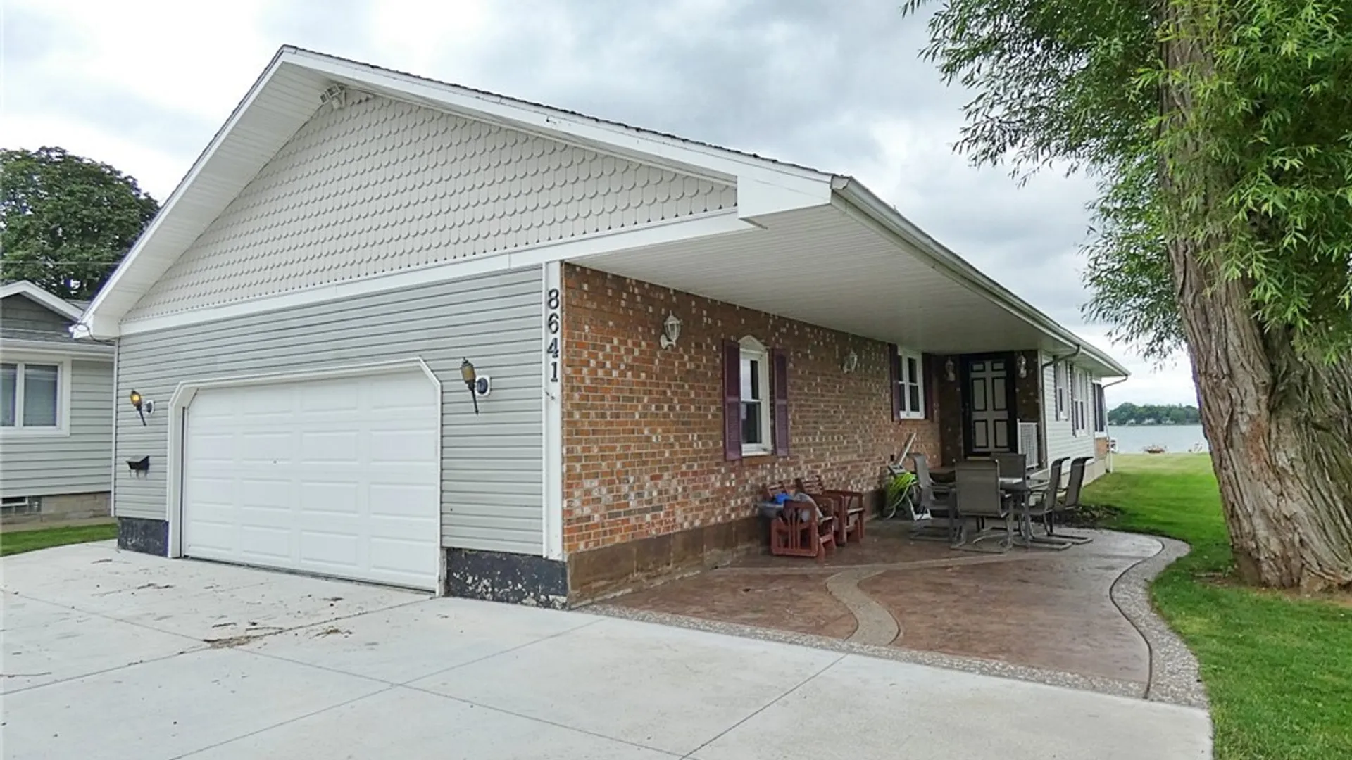Property at 8641 Rivershore Drive, Niagara Falls, NY 14304 28
