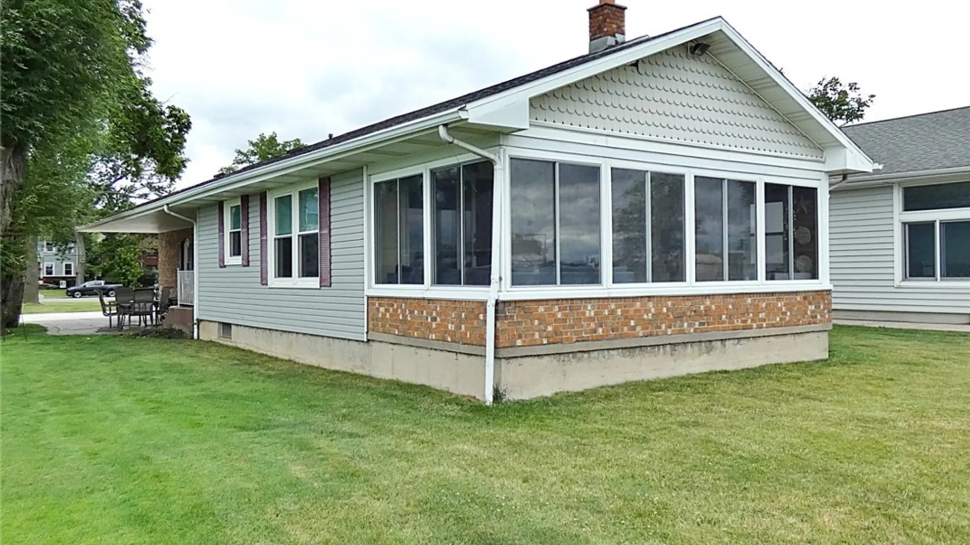 Property at 8641 Rivershore Drive, Niagara Falls, NY 14304 31