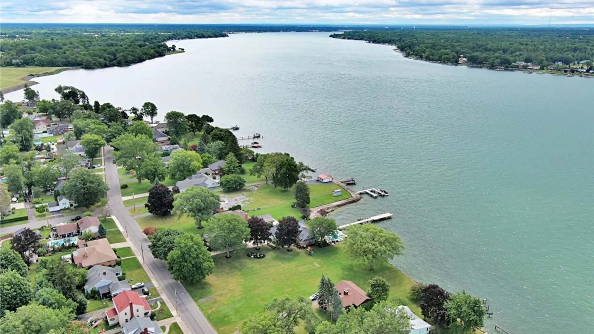 Property at 8641 Rivershore Drive, Niagara Falls, NY 14304 39