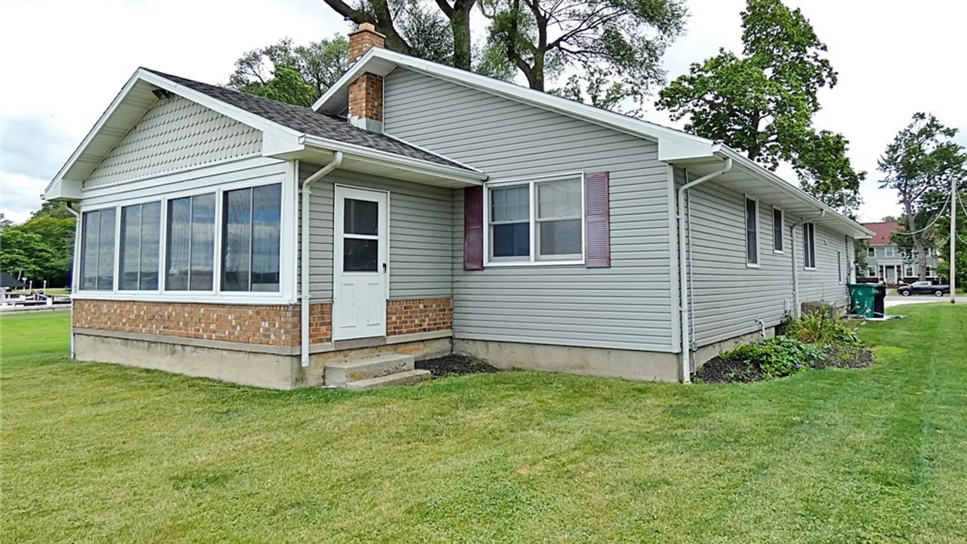 Property at 8641 Rivershore Drive, Niagara Falls, NY 14304 42