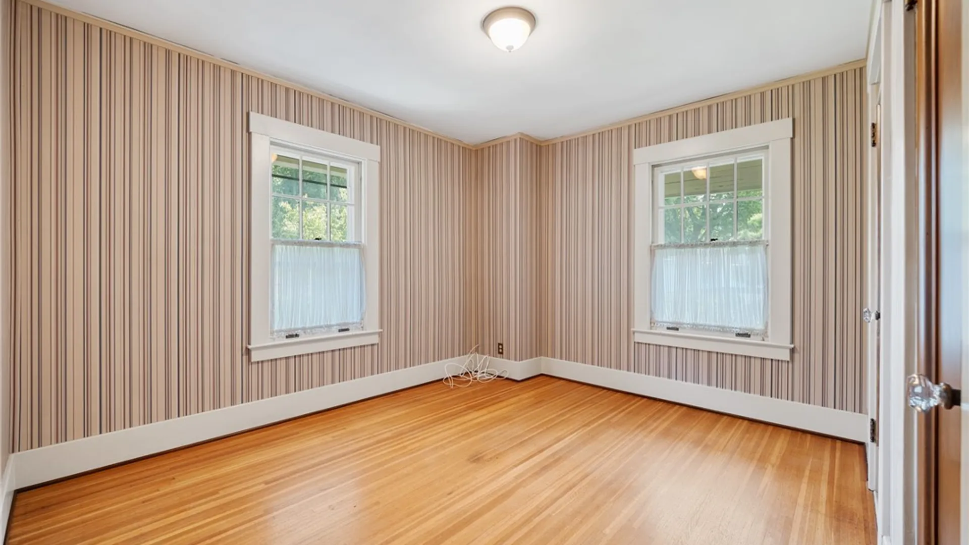 Property at 156 Windemere Rd Road, Rochester, NY 14610 30