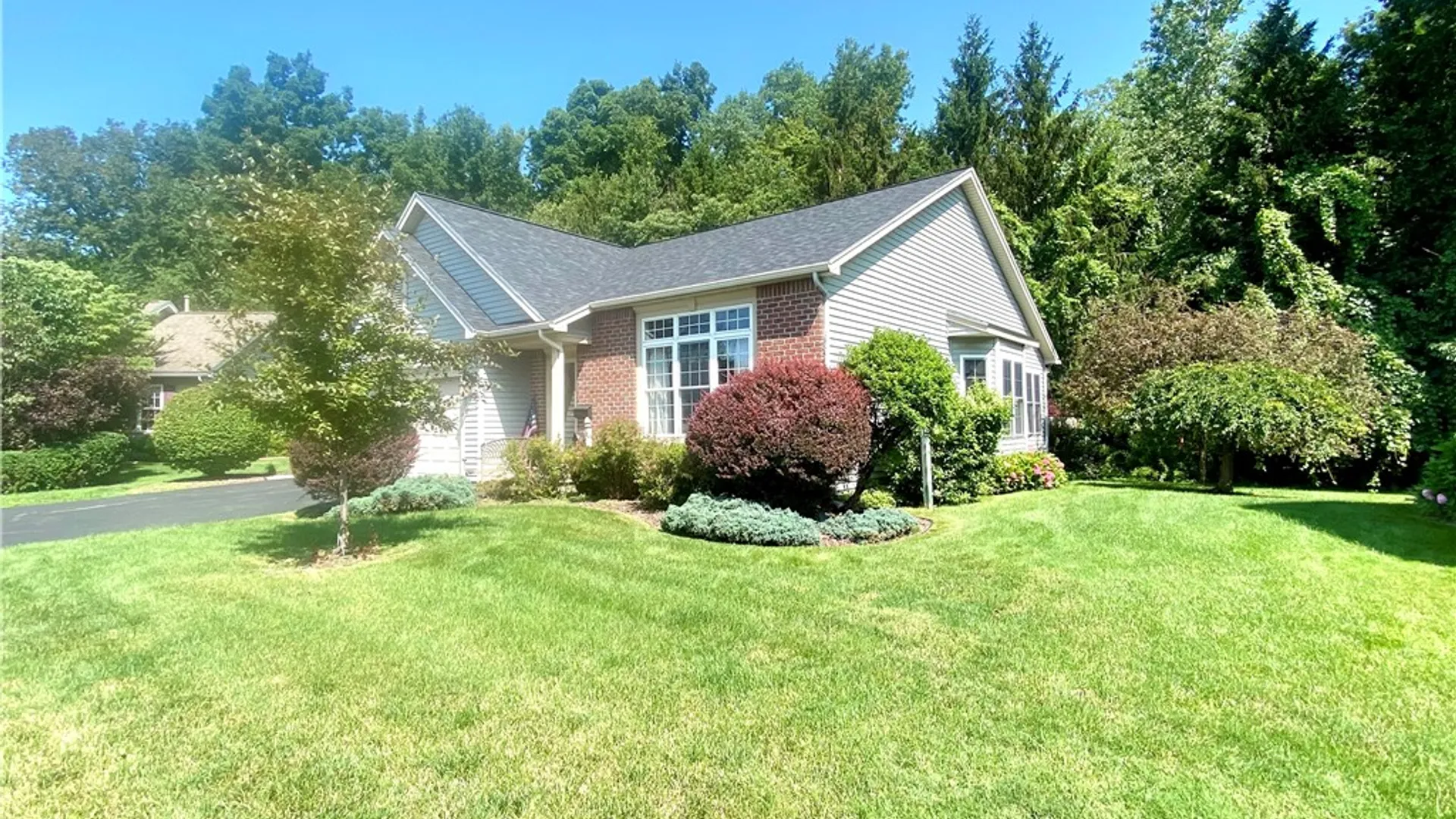 Property at 96 Parliament Circle, Greece, NY 14616 2
