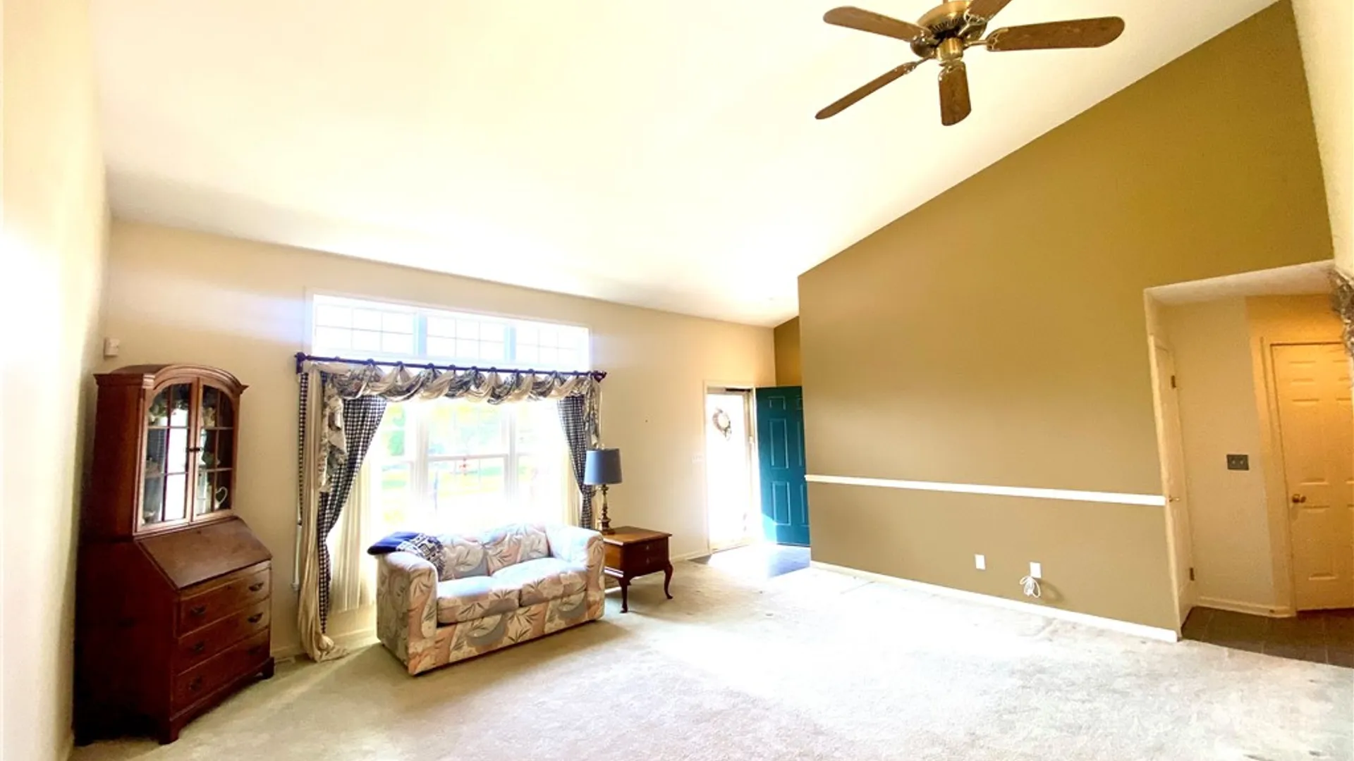 Property at 96 Parliament Circle, Greece, NY 14616 14