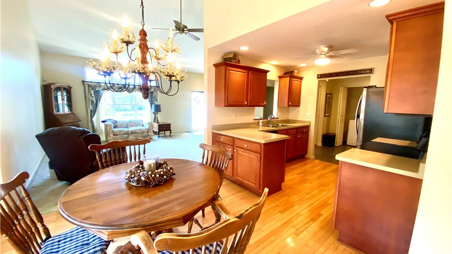 Property at 96 Parliament Circle, Greece, NY 14616 10