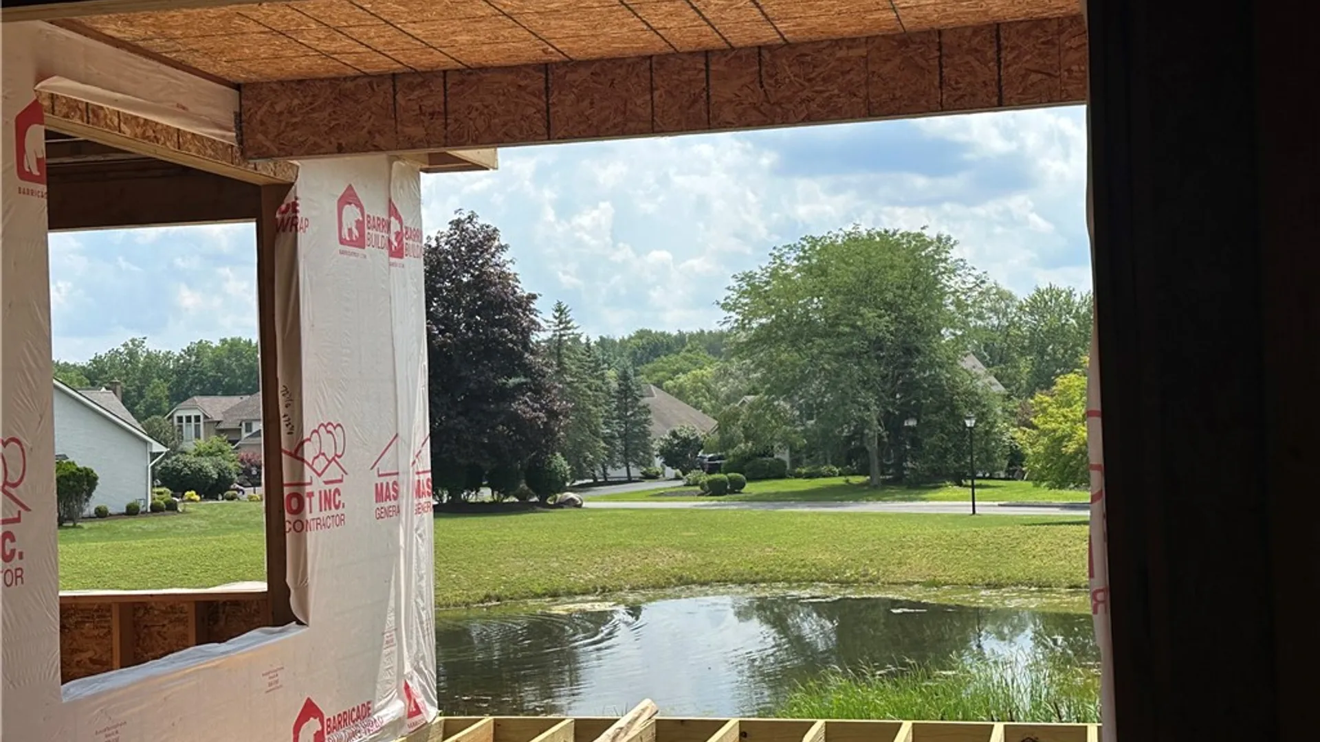 Property at 5 Eagle Hollow, Perinton, NY 14526 5