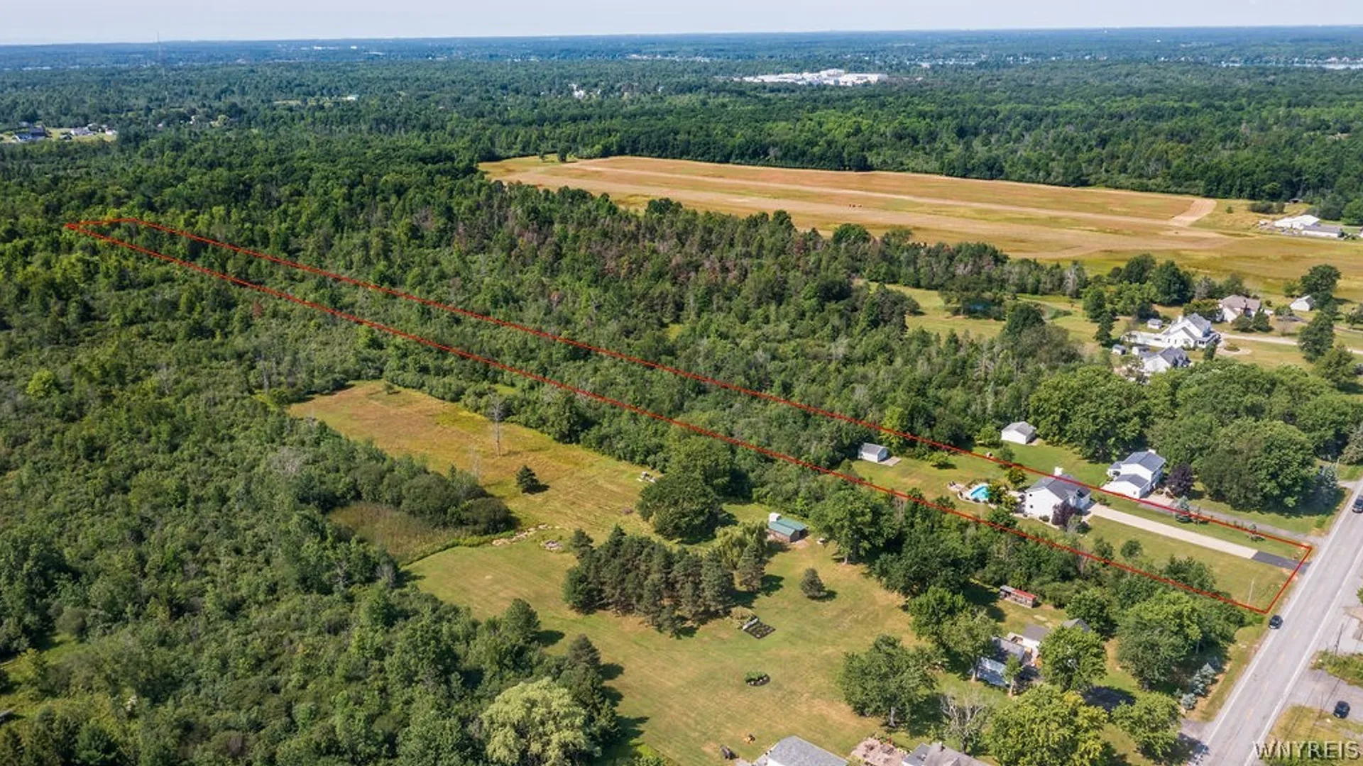 Property at 2540 Whitehaven Road, Grand Island, NY 14072 2