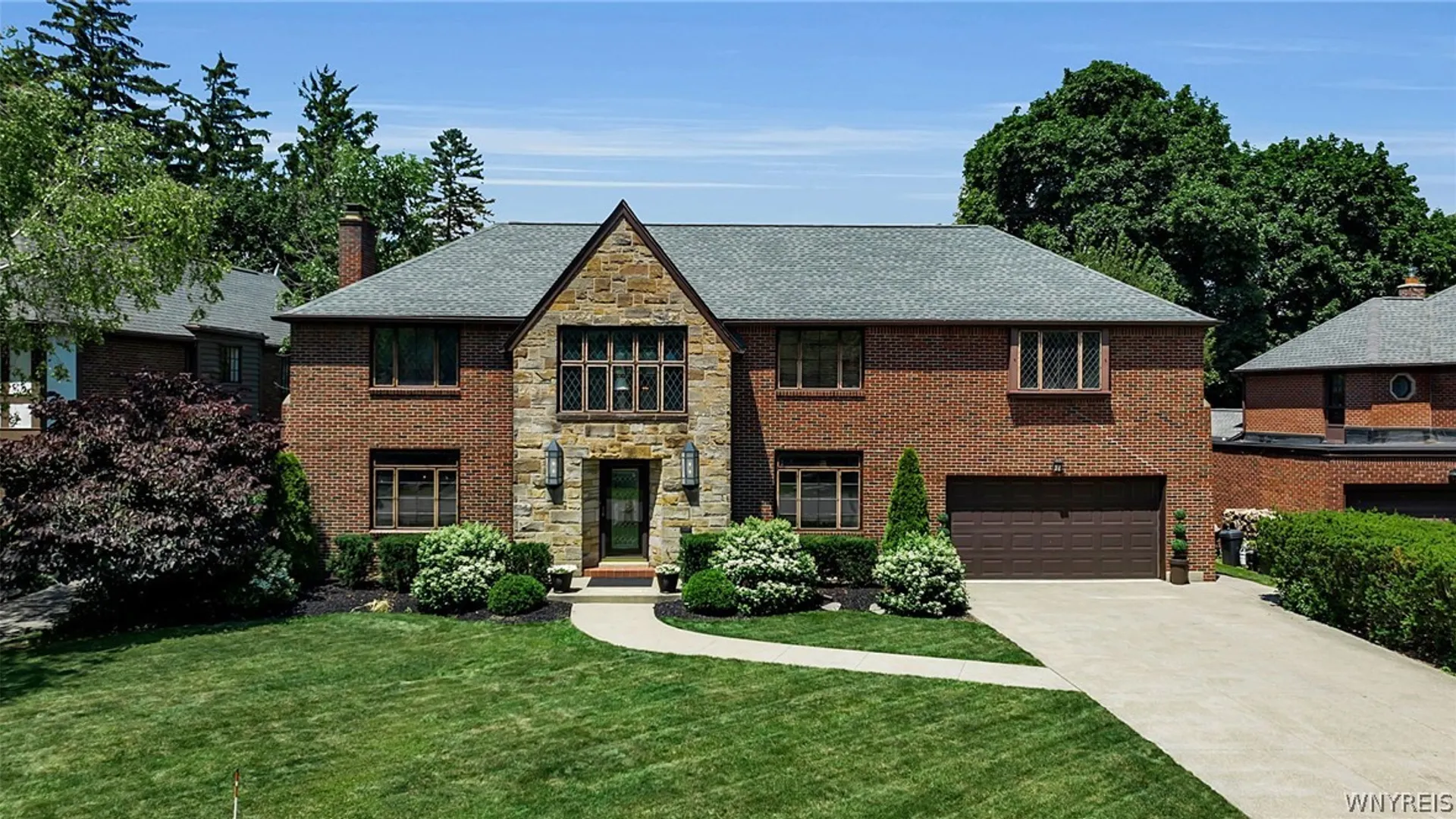 Property at 34 Audley End, Amherst, NY 14226 3