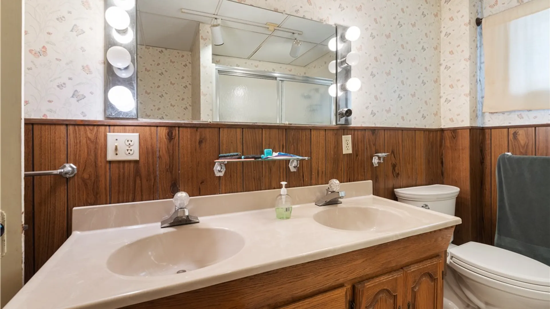 Property at 16 Riverside Place, Hornell, NY 14843 41