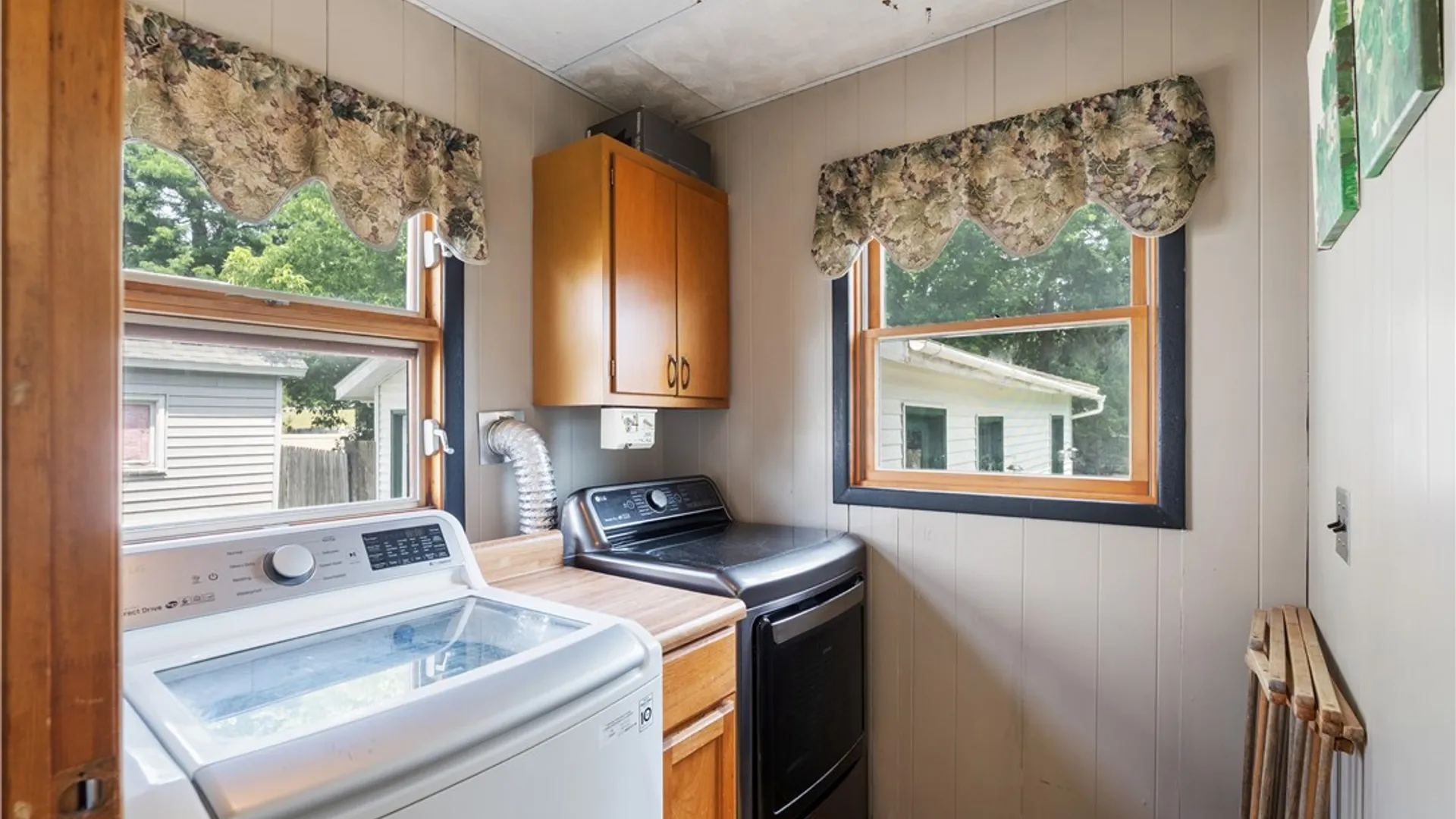 Property at 16 Riverside Place, Hornell, NY 14843 25