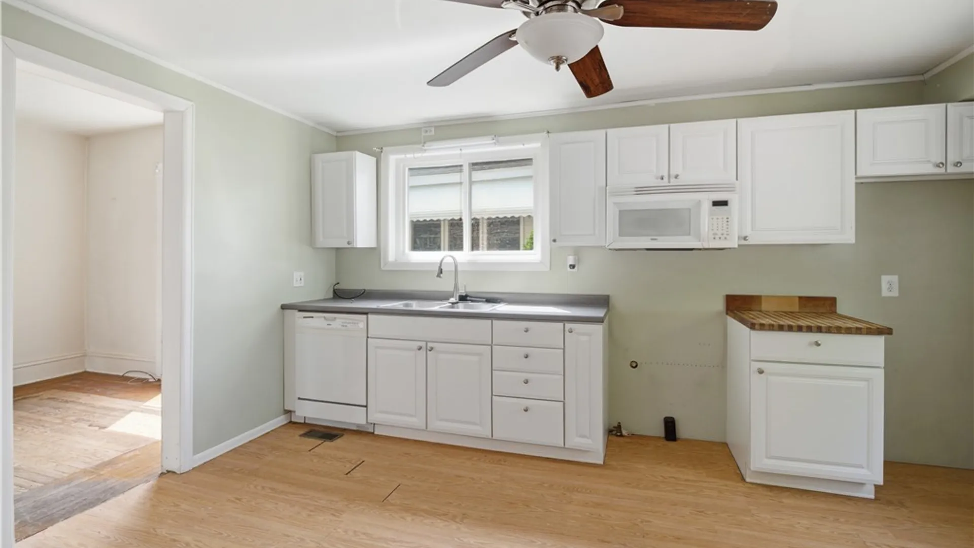 Property at 14 Glenview Avenue, Jamestown, NY 14701 9
