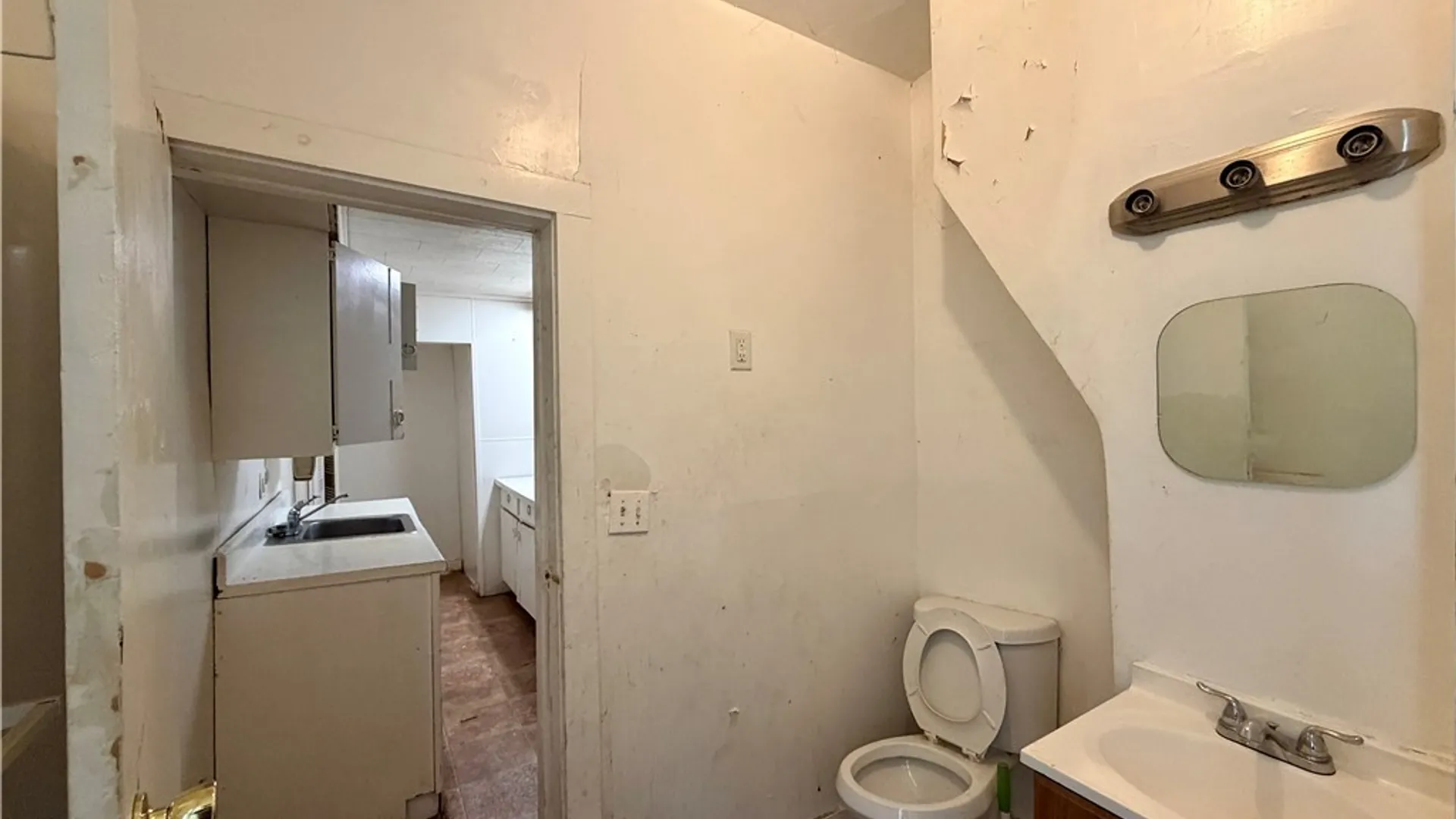 Property at 210 Timon Street, Buffalo, NY 14208 17