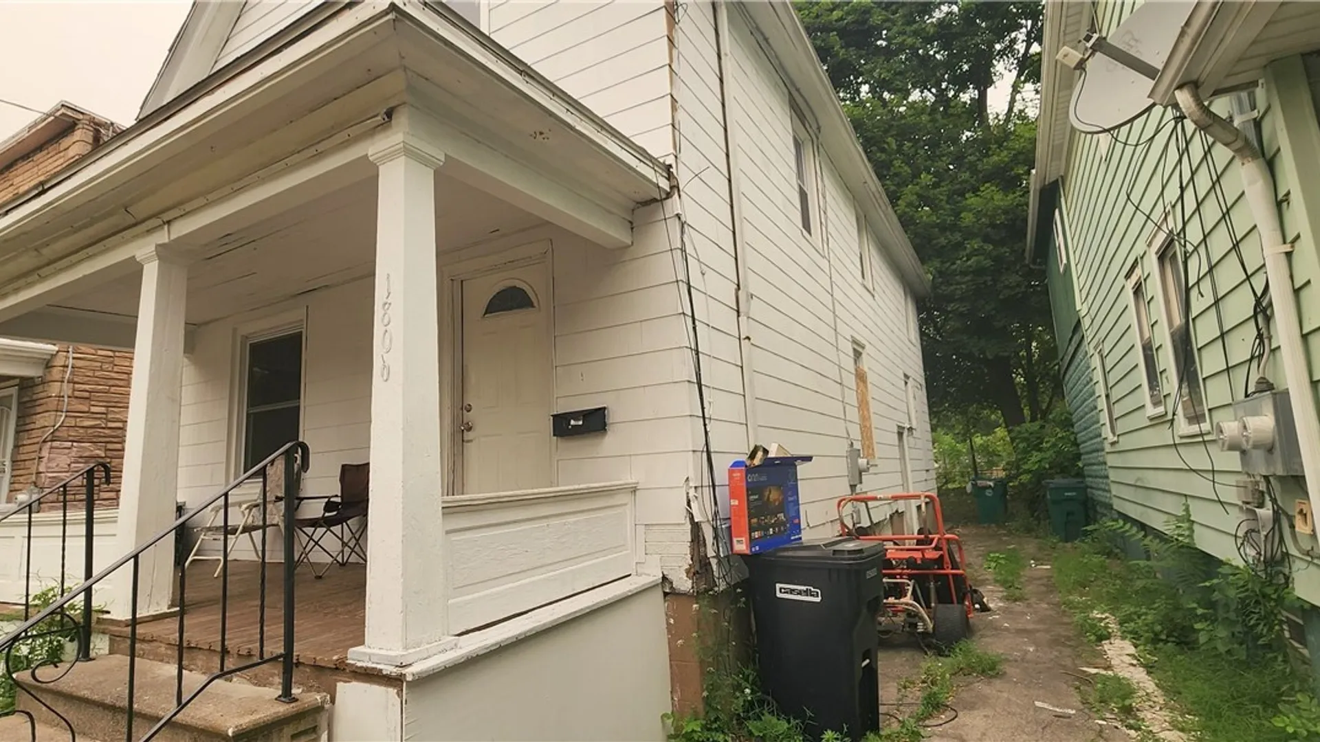Property at 1806 Ferry Avenue, Niagara Falls, NY 14301 3