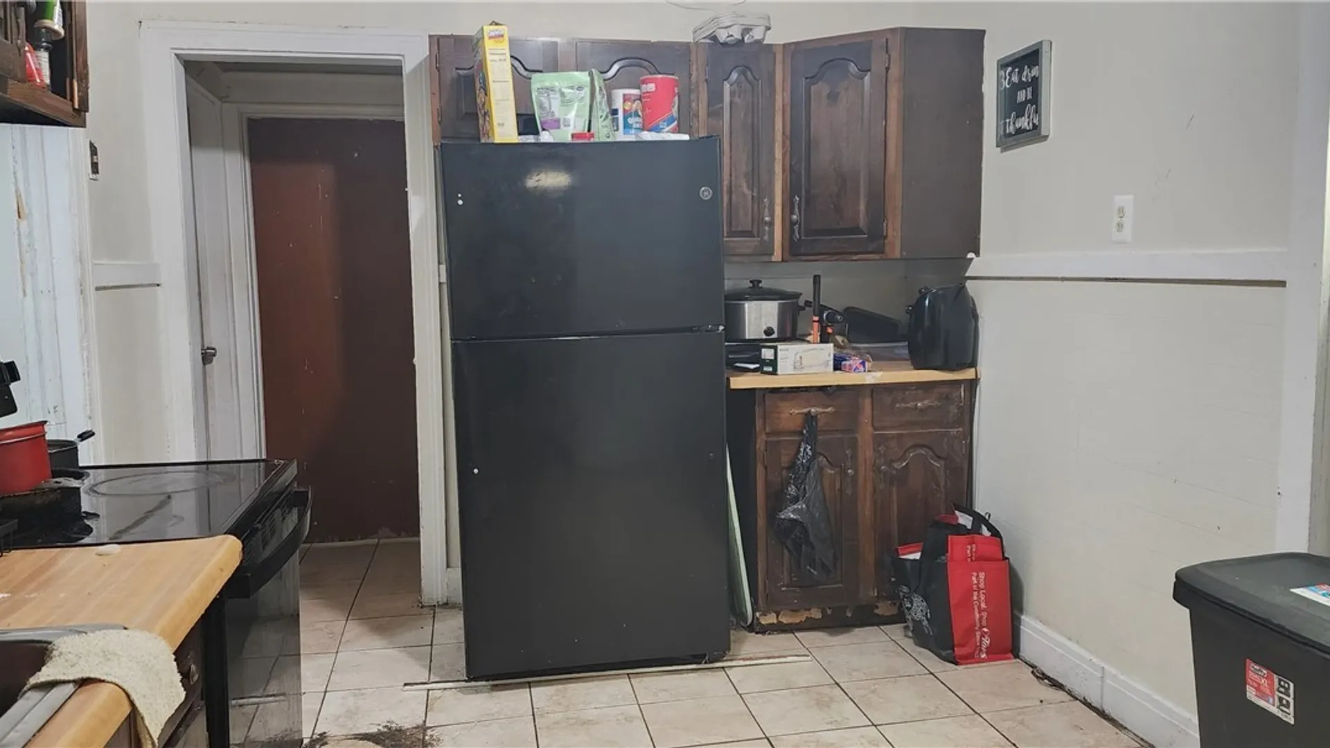 Property at 1806 Ferry Avenue, Niagara Falls, NY 14301 14