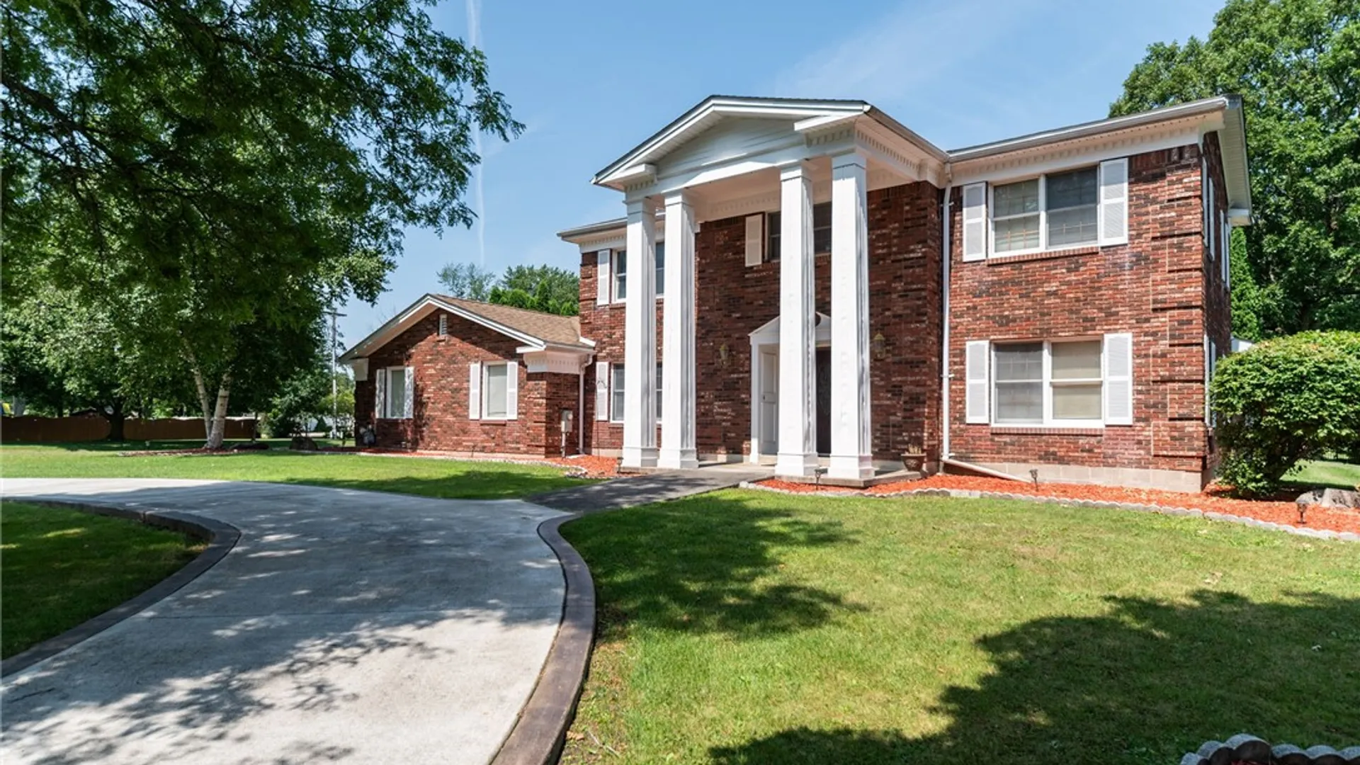 Property at 201 Naramore Drive, Batavia City, NY 14020 37