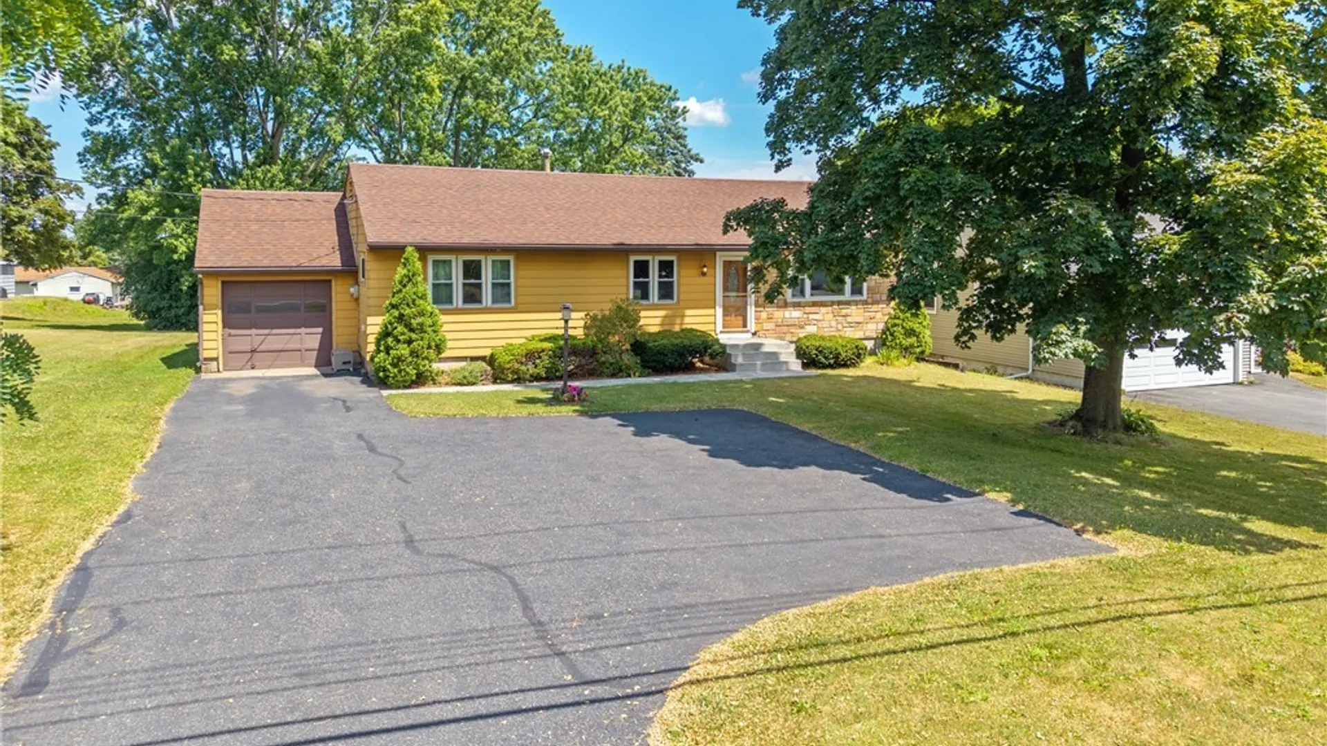Property at 392 Genesee Street, Oneida, NY 13421 39