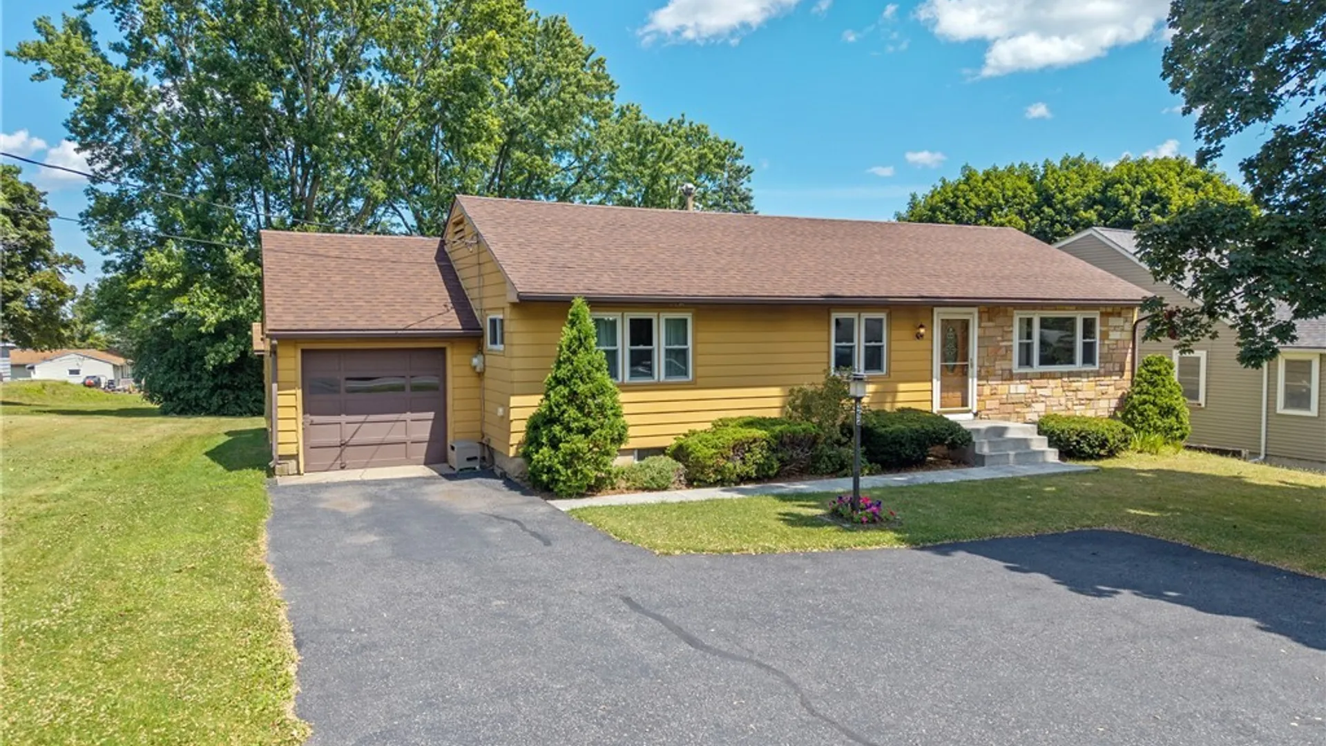 Property at 392 Genesee Street, Oneida, NY 13421 40