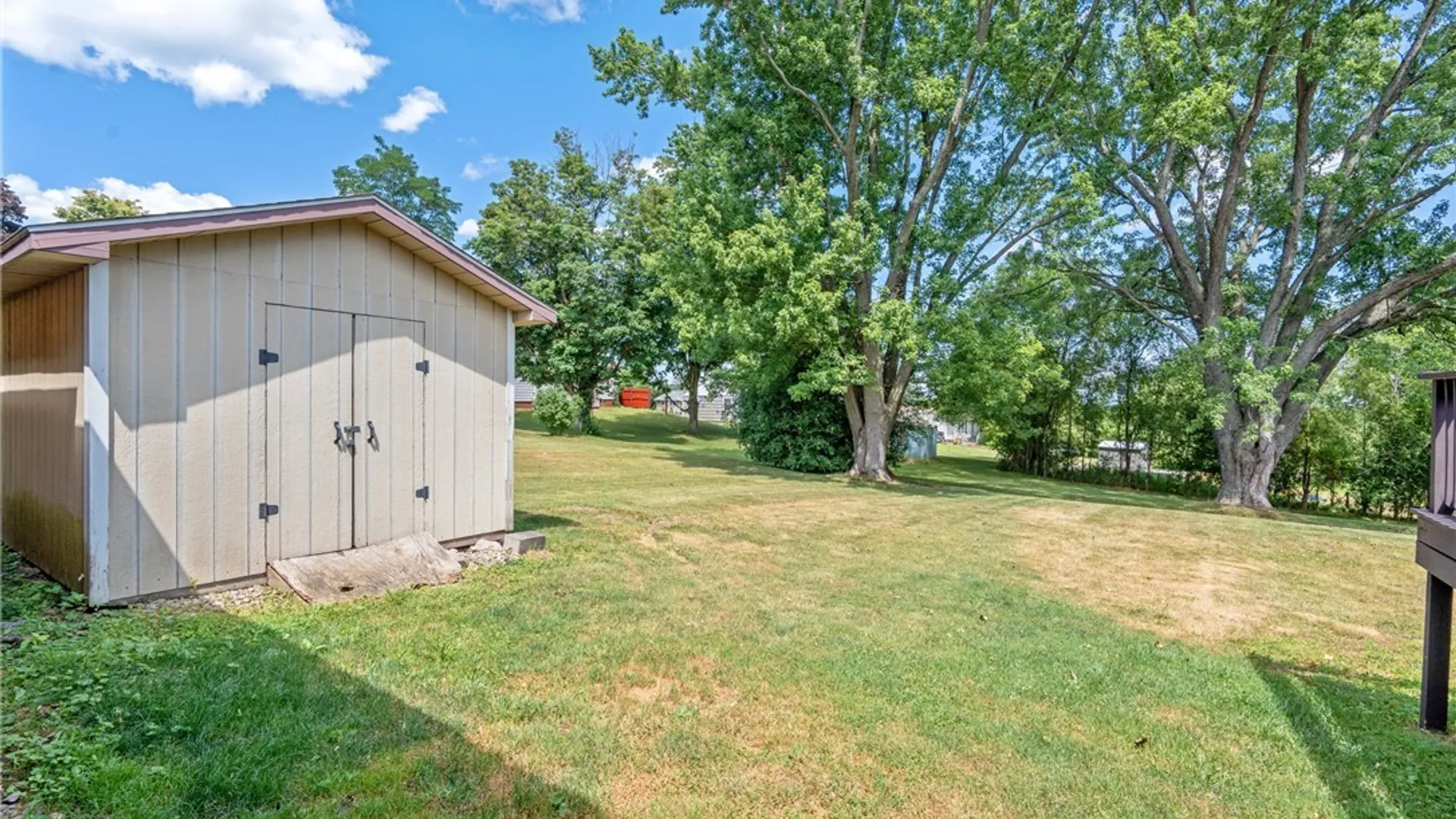 Property at 392 Genesee Street, Oneida, NY 13421 34
