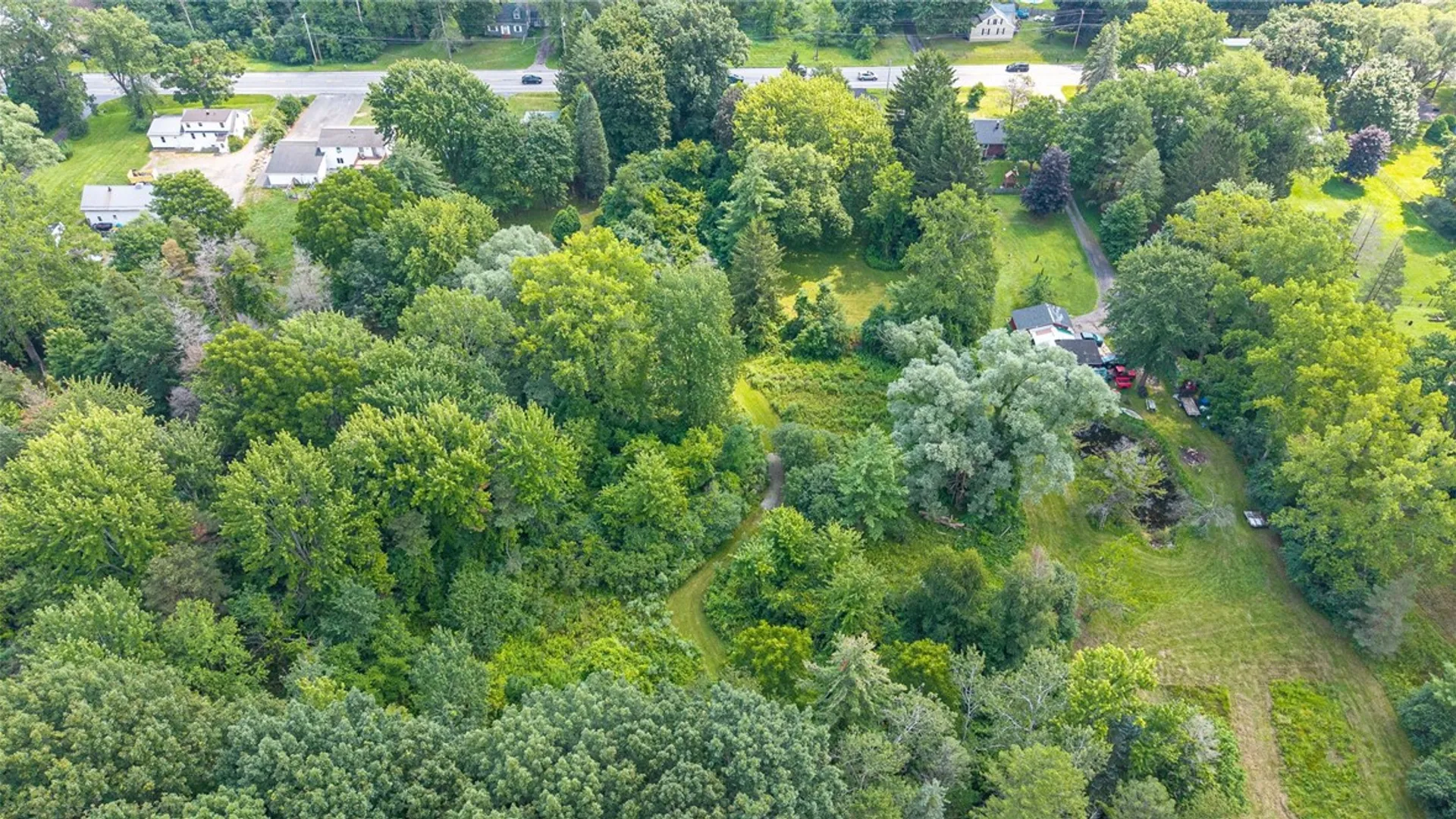 Property at 1543 Frpt Nine Mile Pt Road, Penfield, NY 14526 4