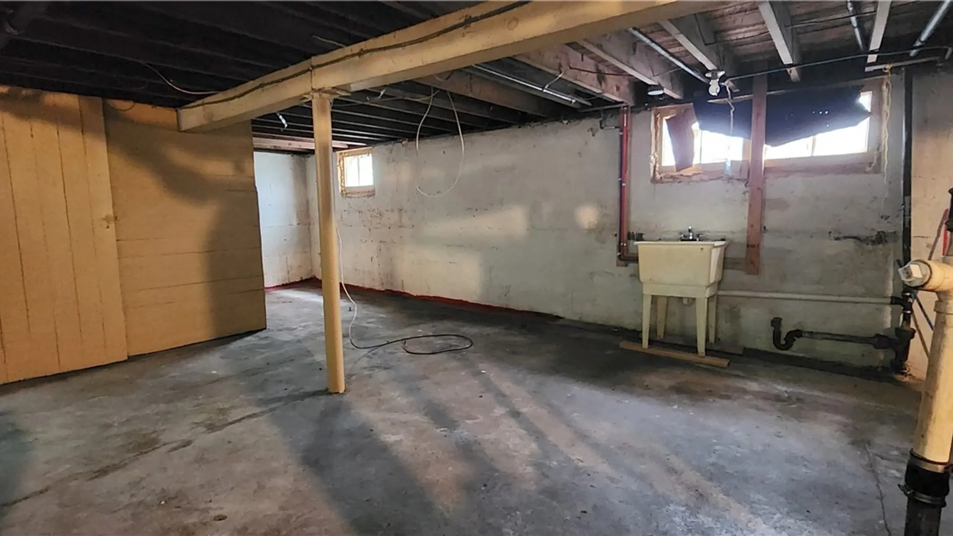 Property at 109 Schuele Avenue, Buffalo, NY 14215 19