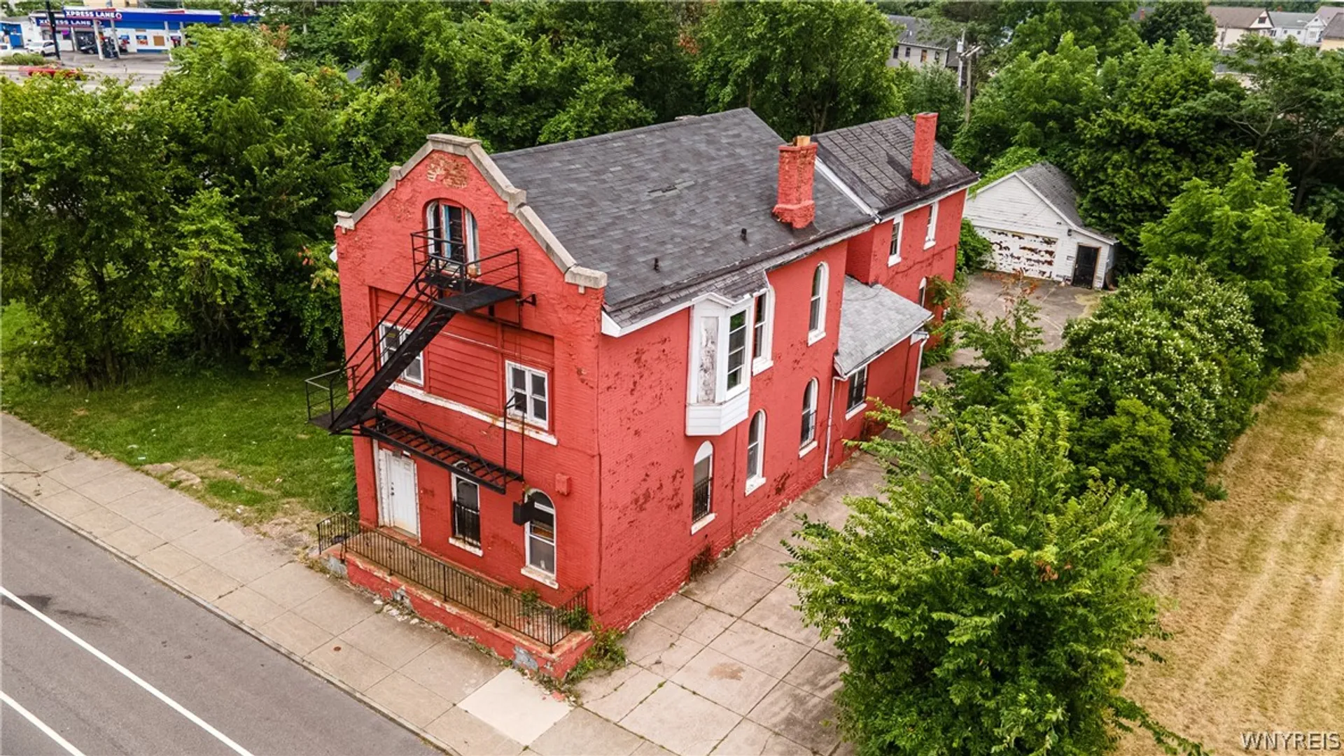 Property at 559 Genesee Street, Buffalo, NY 14204 35