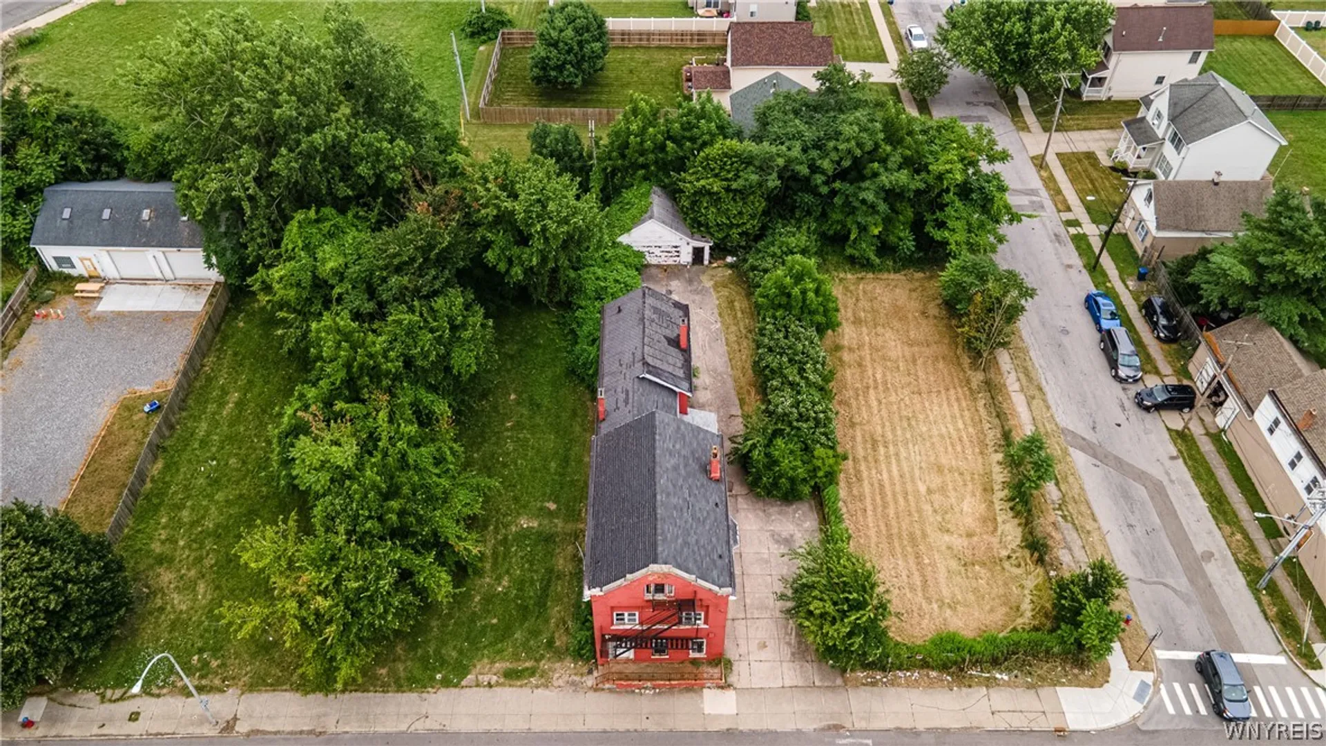 Property at 559 Genesee Street, Buffalo, NY 14204 15