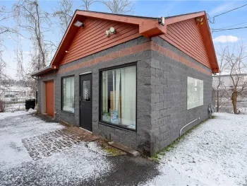 Property at 2500 Burnet Ave, Syracuse, NY 13206