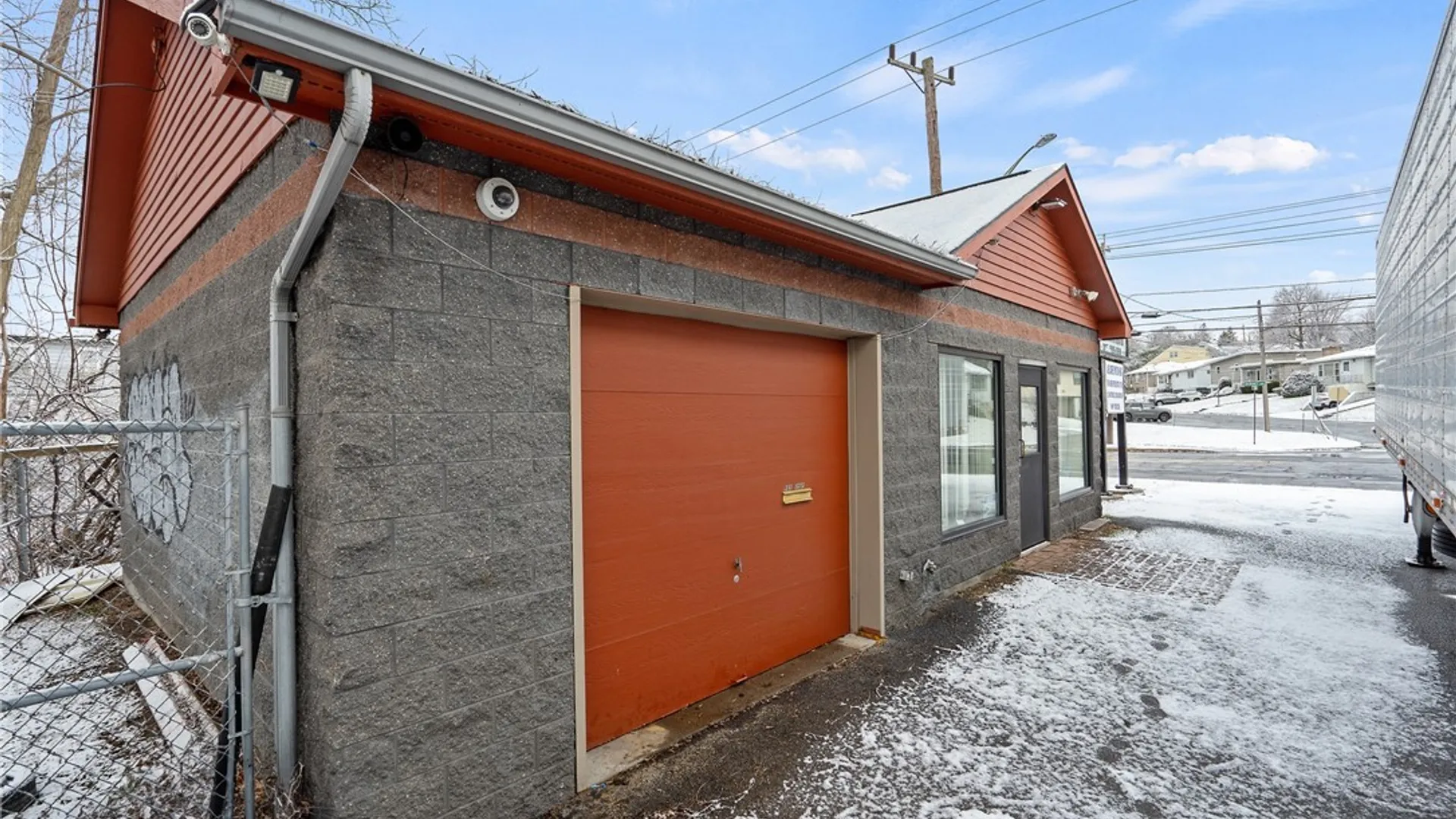 Property at 2500 Burnet Ave, Syracuse, NY 13206 4