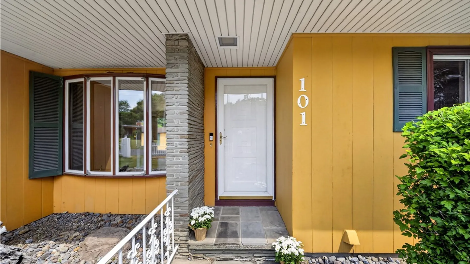 Property at 101 Andrews Road, DeWitt, NY 13214 5